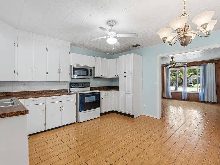 1404 Binney Drive, Fort Pierce, FL 34949 4