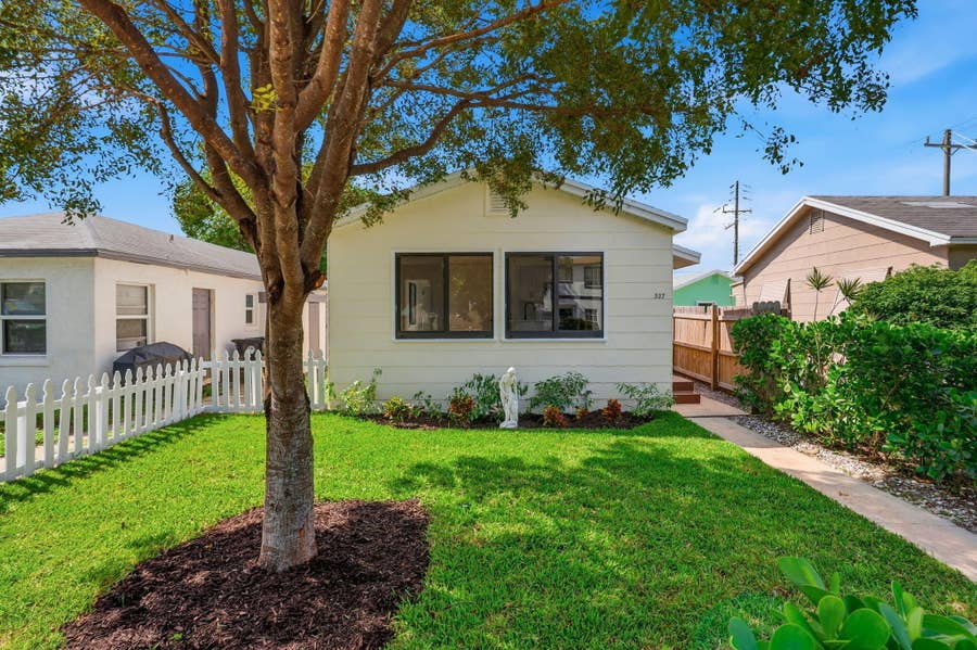 Property photo for 327 N H Street, Lake Worth Beach, FL