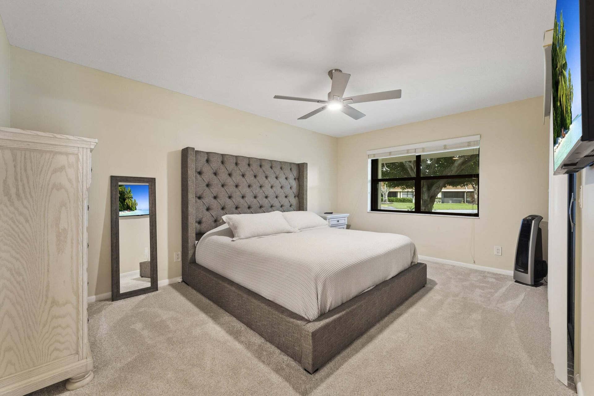 9 - Primary Bedroom