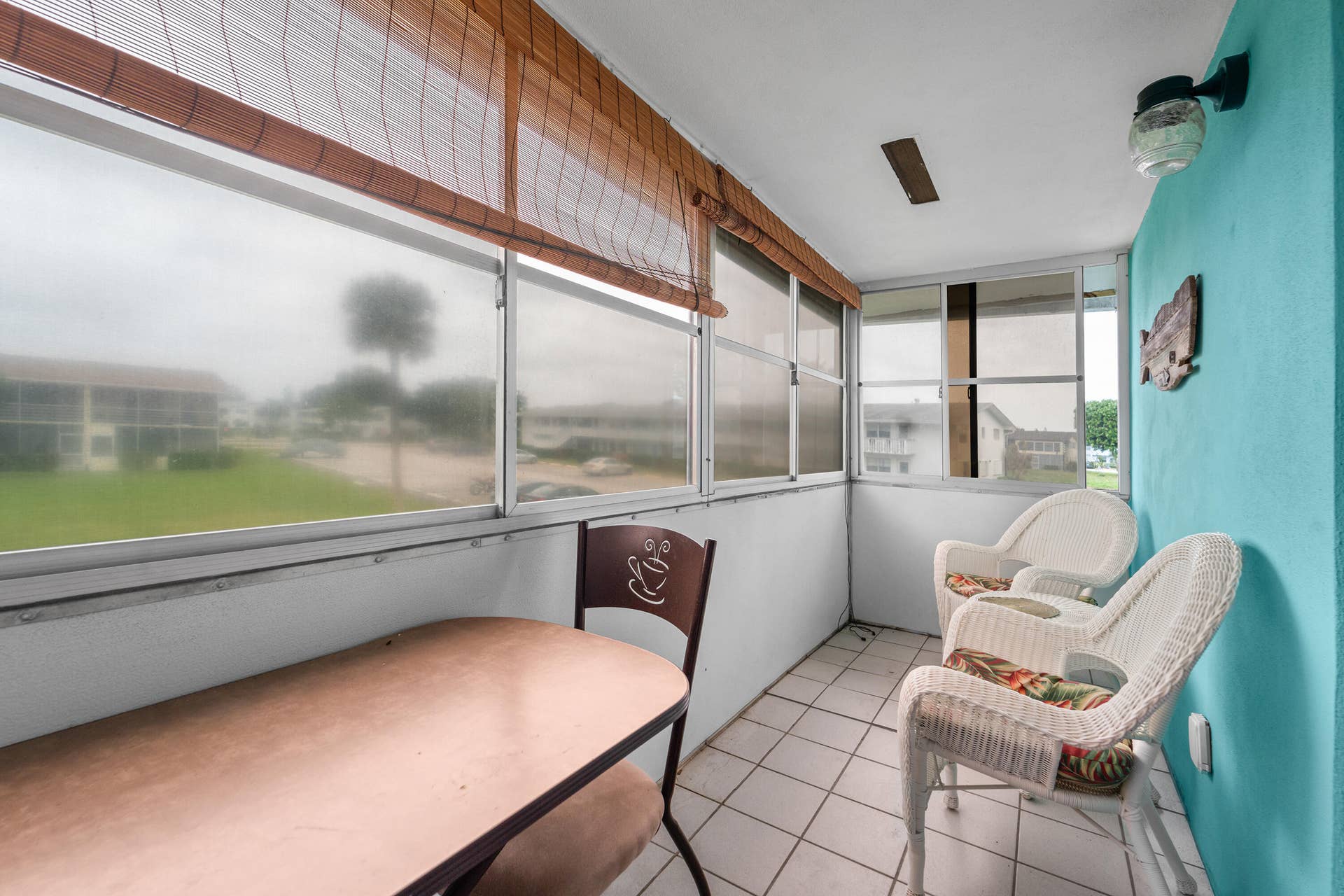 156 Berkshire G, West Palm Beach, FL 33417 Porch