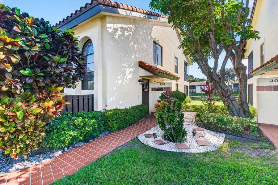 Property photo for 10383 S Circle Lake Drive, #202, Boynton Beach, FL