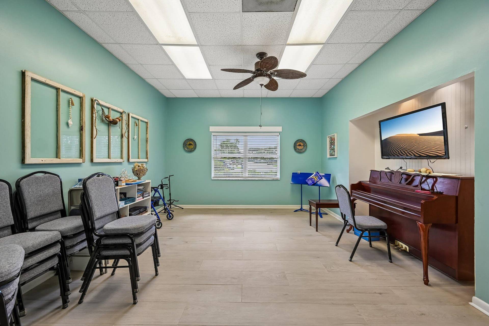 Club Room