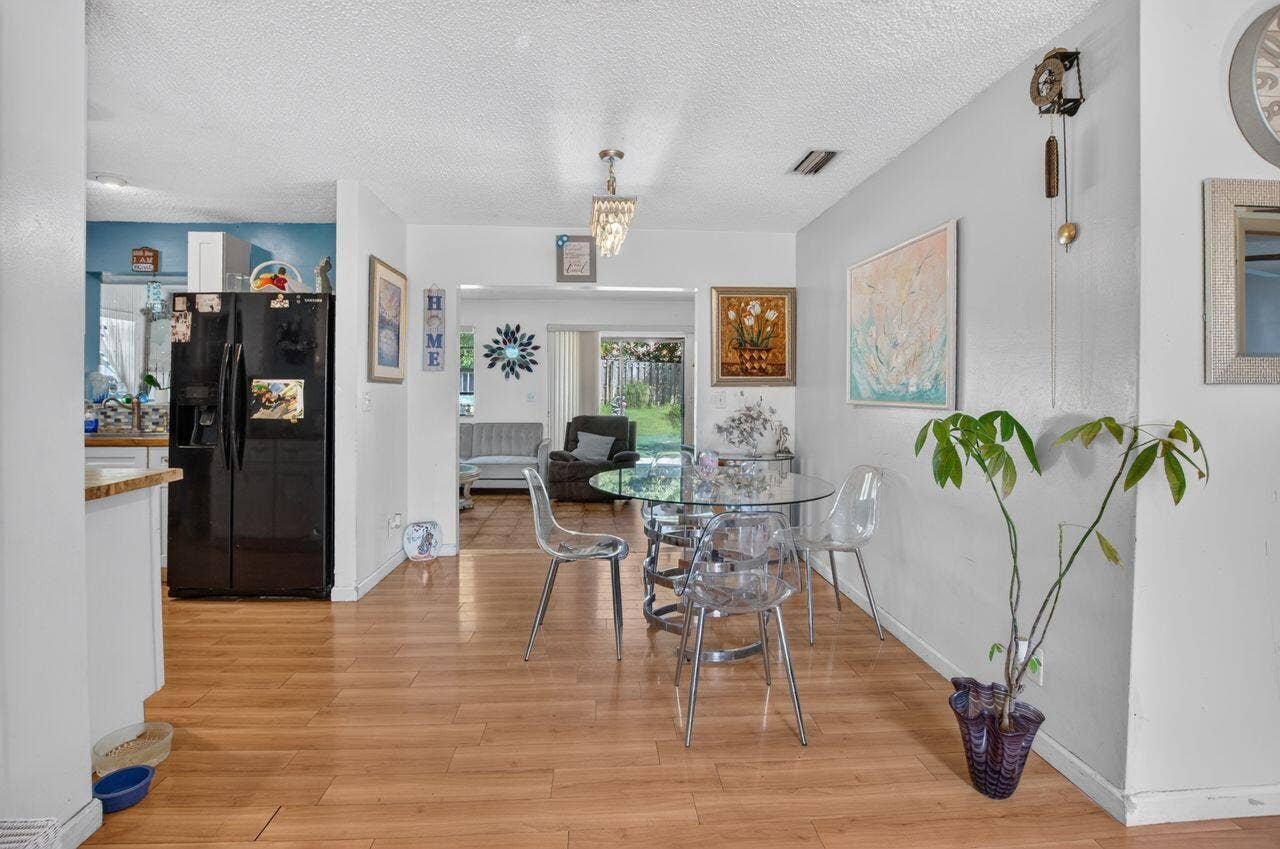731 SW 1st Court, Boynton Beach, FL 33426 Living/Dining
