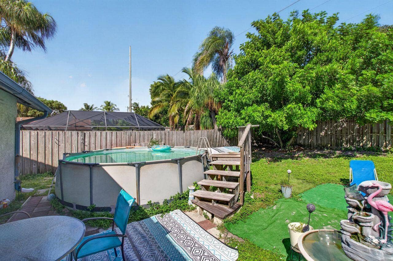 731 SW 1st Court, Boynton Beach, FL 33426 Backyard