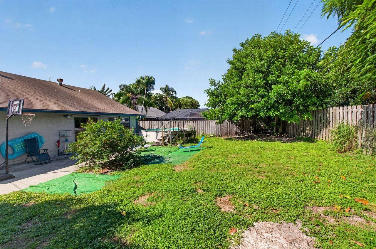 731 SW 1st Court, Boynton Beach, FL 33426 Backyard