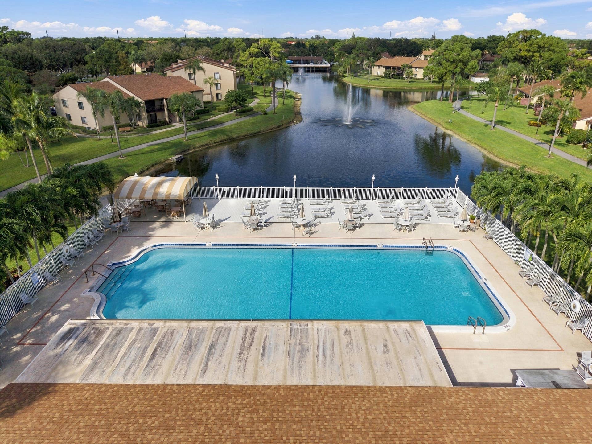 612 Sea Pine Way, #C, Greenacres, FL 33415 Amenities