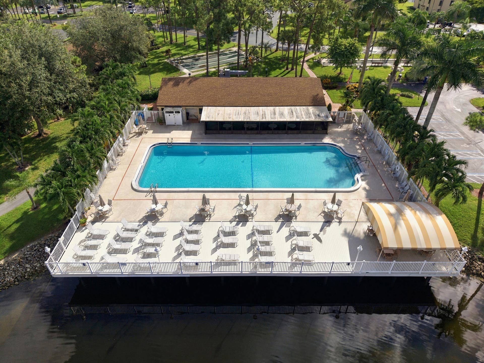 612 Sea Pine Way, #C, Greenacres, FL 33415 Amenities