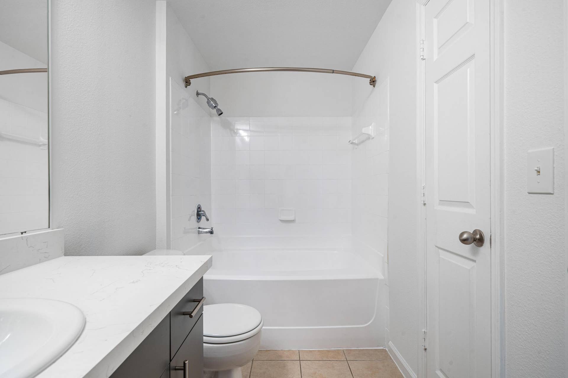 533 NE 3rd Avenue, #Apt 541, Fort Lauderdale, FL 33301 533 NE 3rd Ave #541 - 8