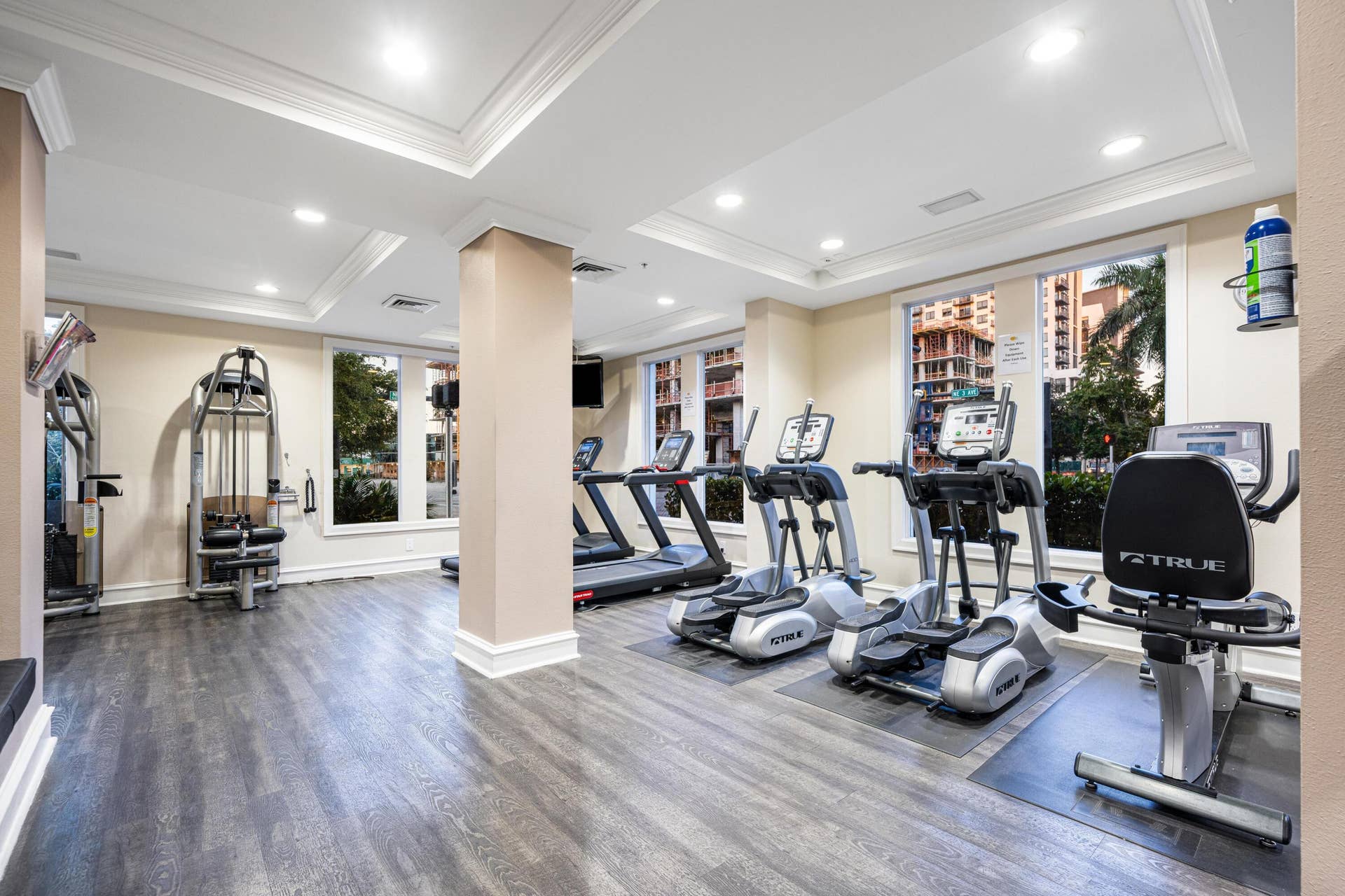 533 NE 3rd Avenue, #Apt 541, Fort Lauderdale, FL 33301 533 NE 3rd Ave #541 - 32