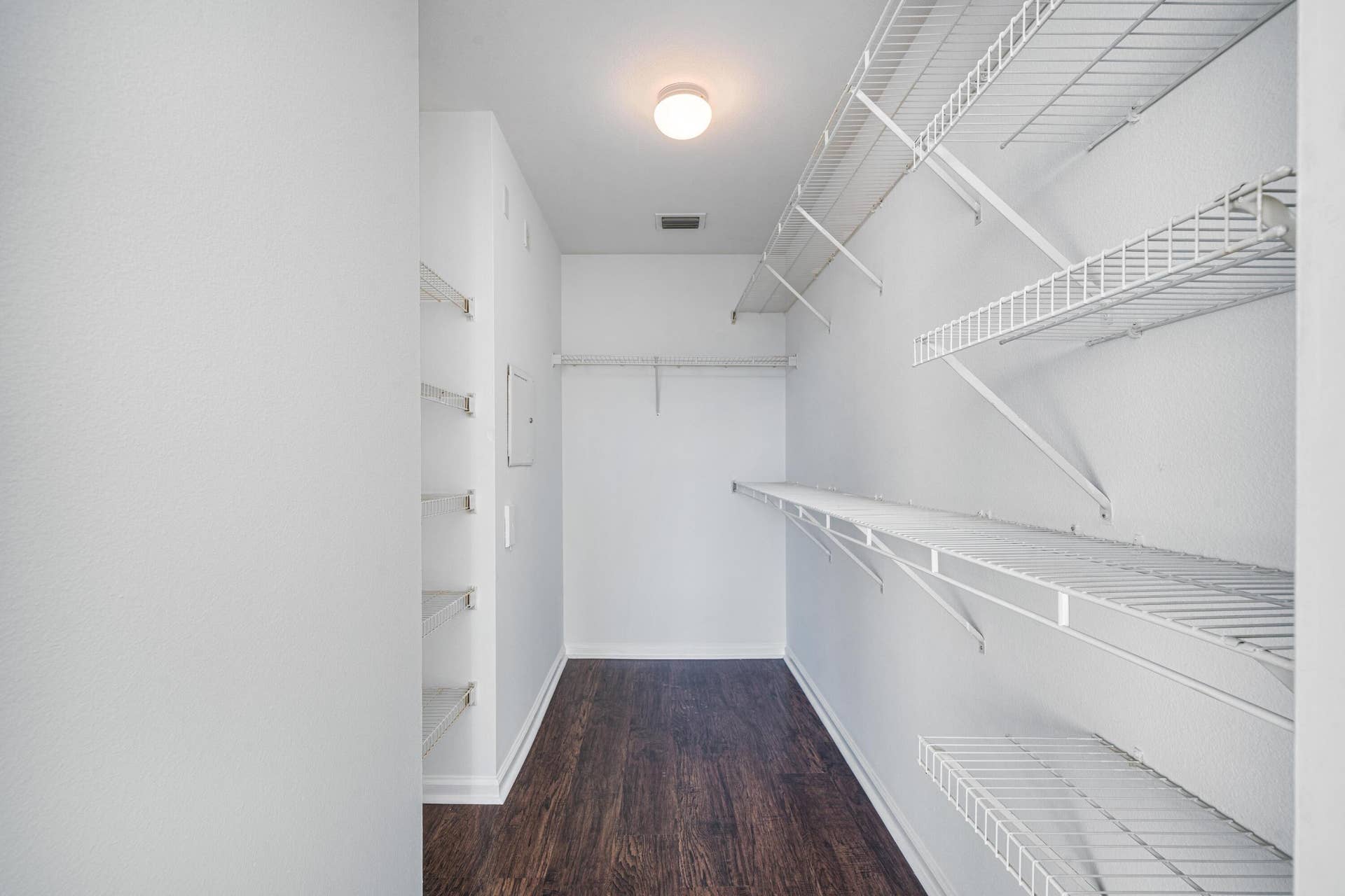 533 NE 3rd Avenue, #Apt 541, Fort Lauderdale, FL 33301 533 NE 3rd Ave #541 - 5