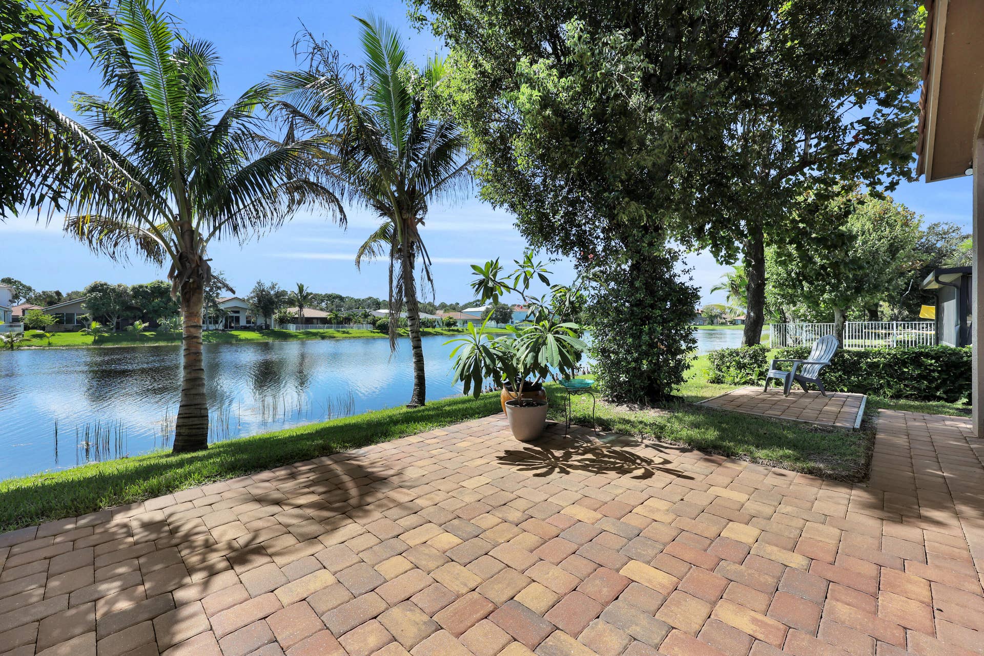 2165 Newport Isles Boulevard, Port St Lucie, FL 34953 Lakeview