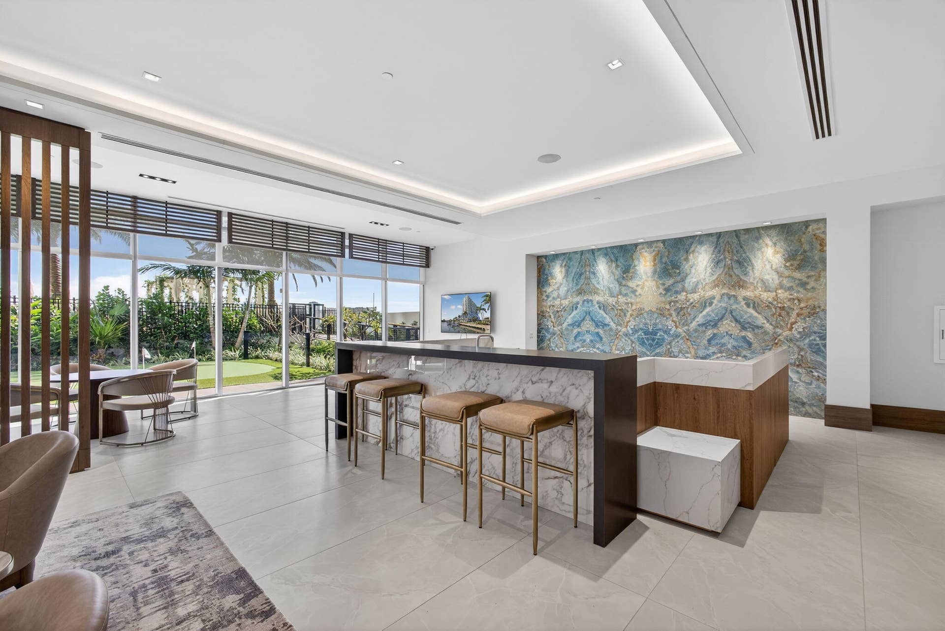 220 Lake Shore Drive, #609, Lake Park, FL 33403 81A