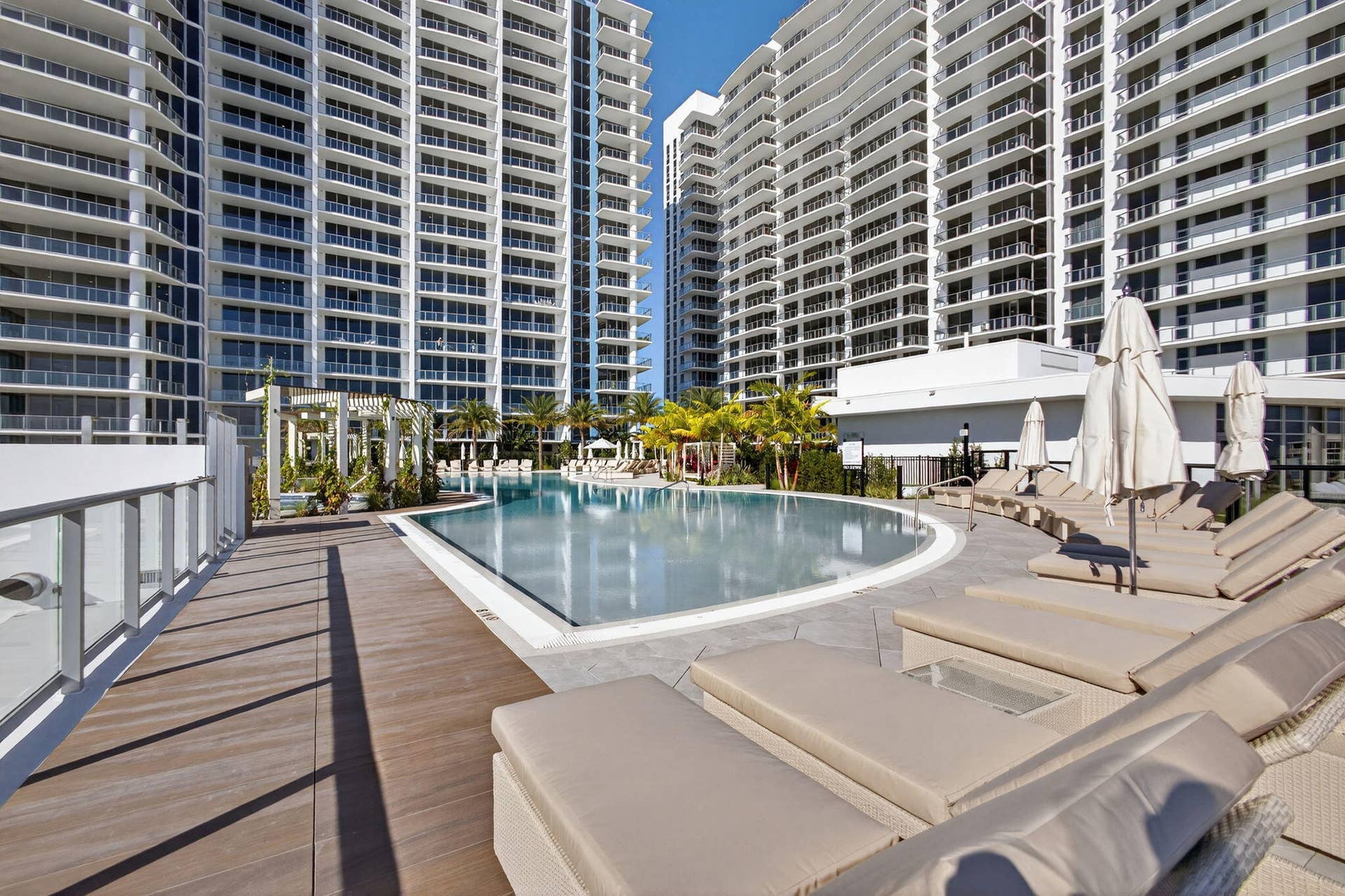 220 Lake Shore Drive, #609, Lake Park, FL 33403 62