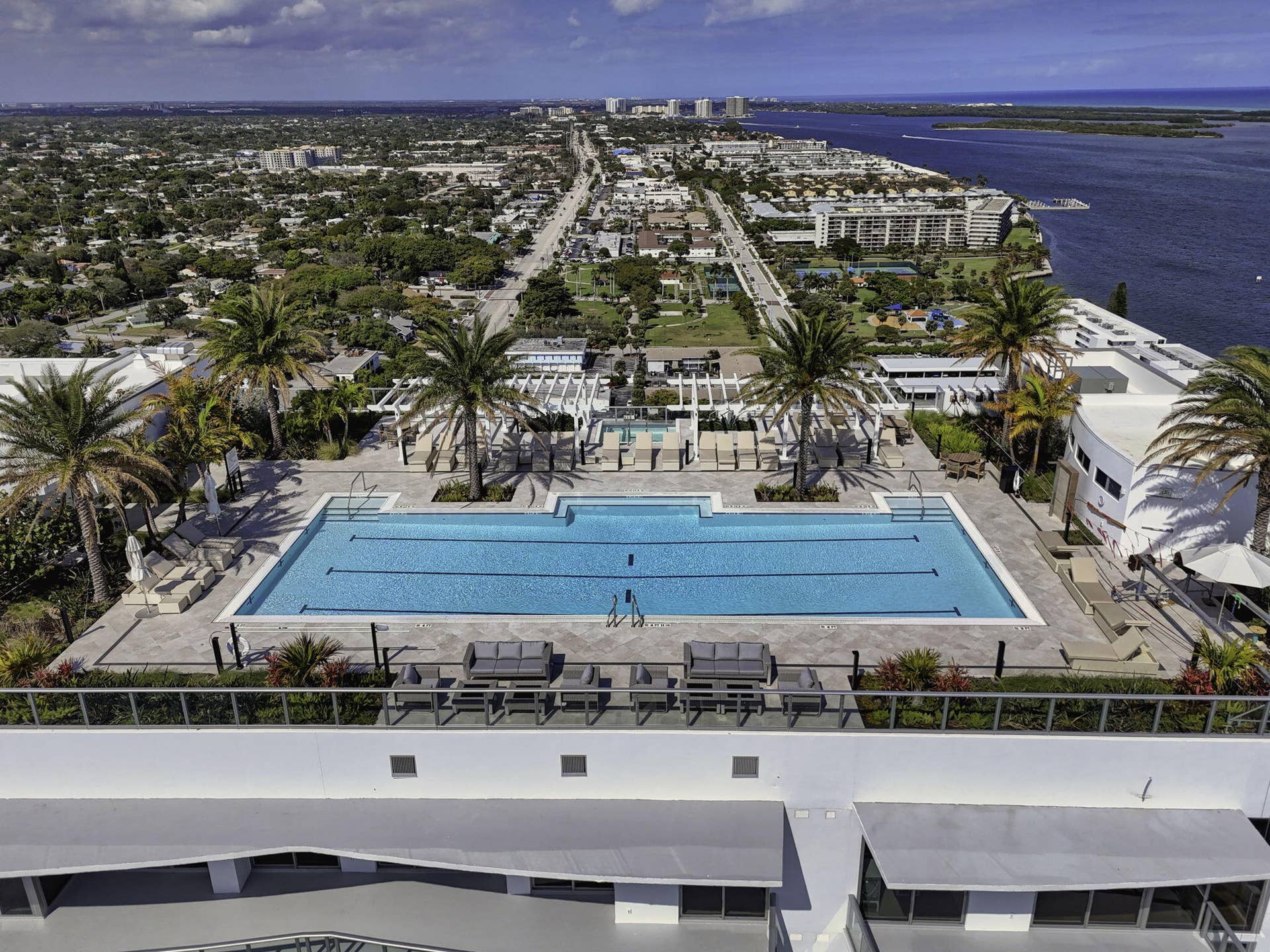 220 Lake Shore Drive, #609, Lake Park, FL 33403 84