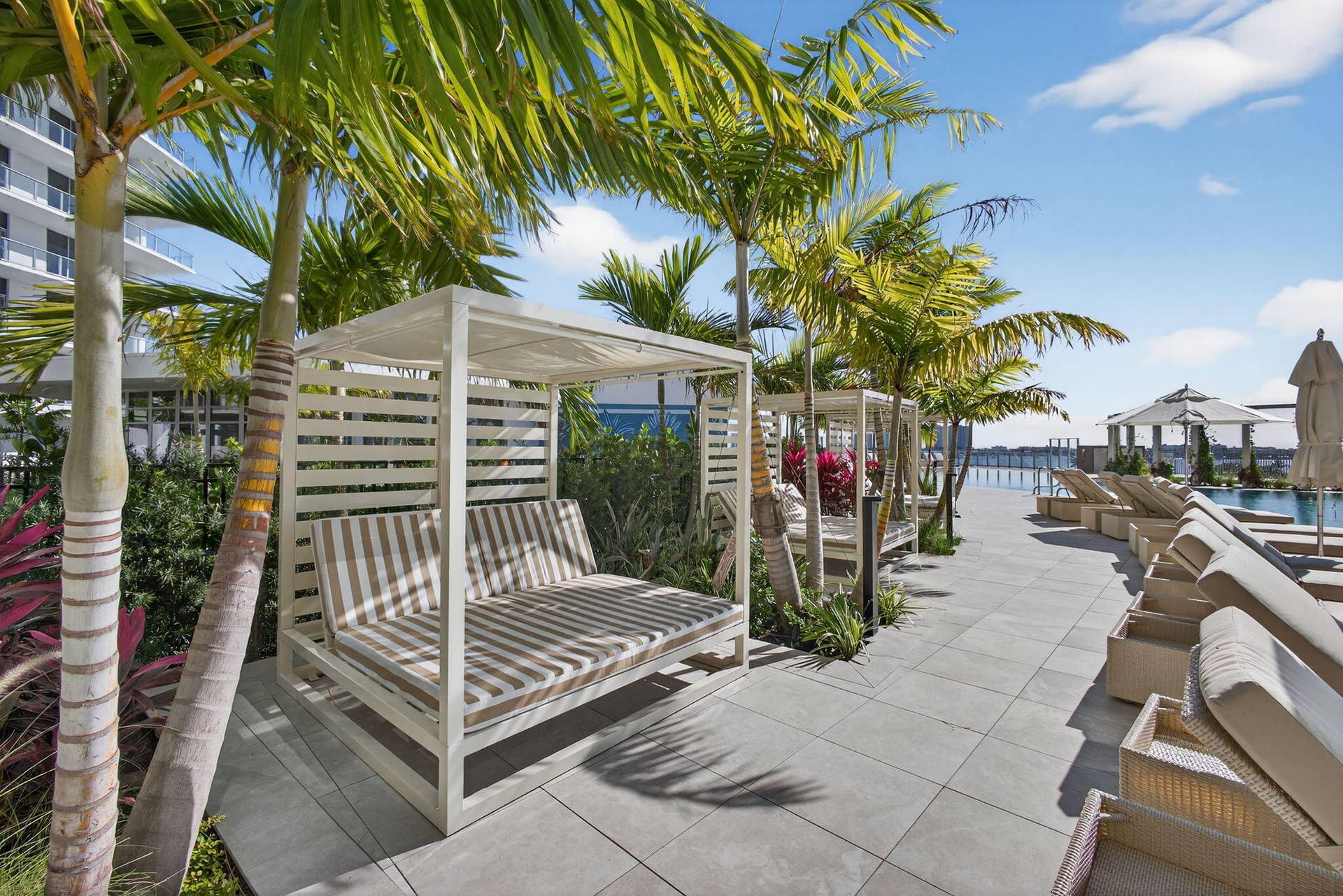 220 Lake Shore Drive, #609, Lake Park, FL 33403 70