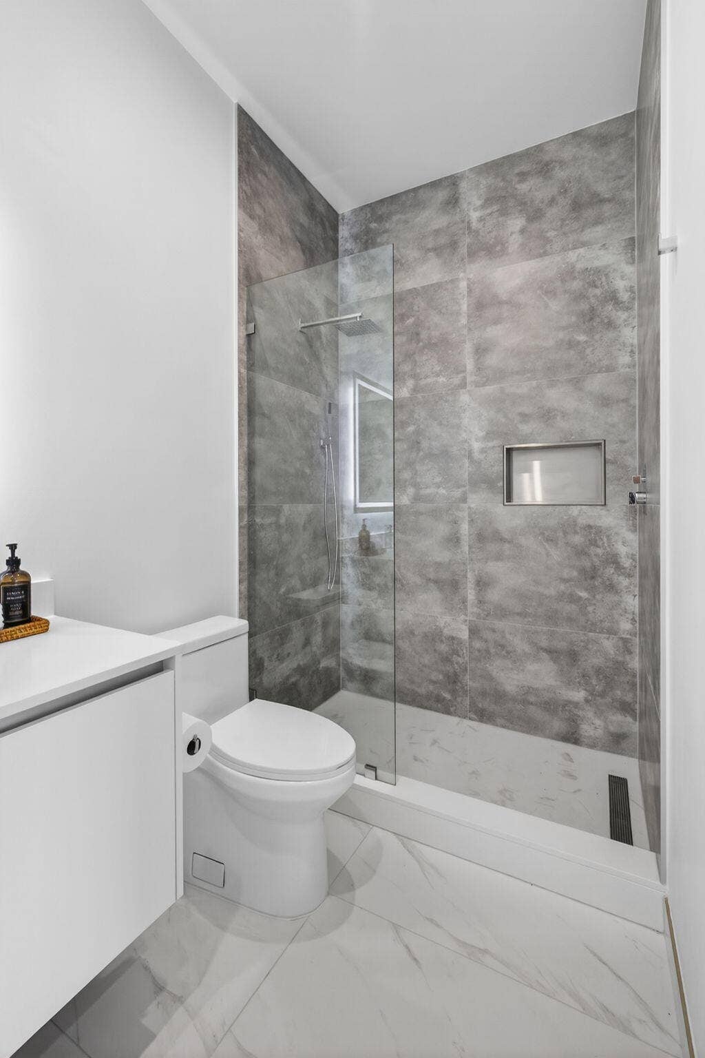 220 Lake Shore Drive, #609, Lake Park, FL 33403 44