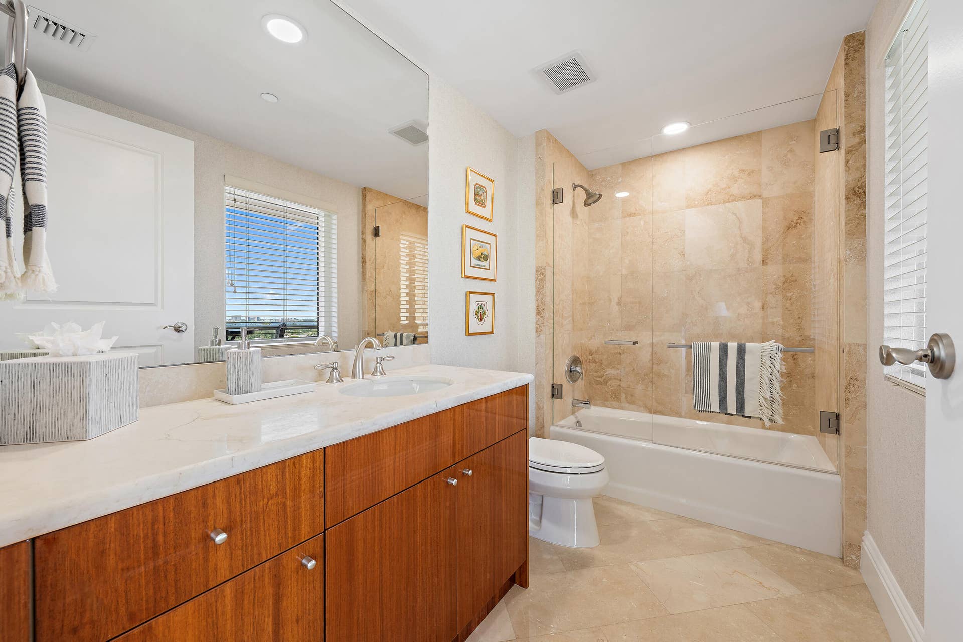 2700 N Ocean Drive, #801b, Singer Island, FL 33404 Bedroom 2 Bath