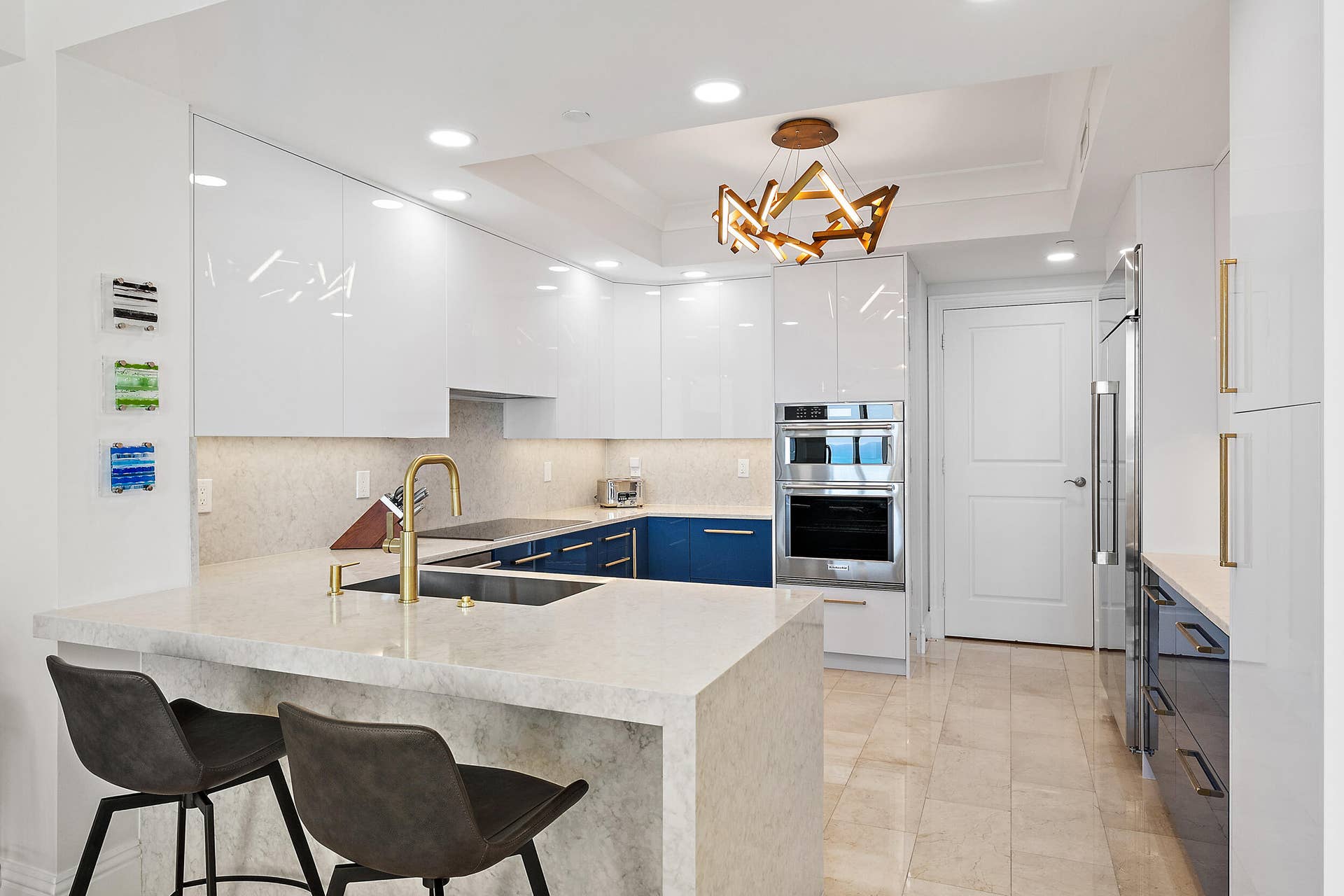 2700 N Ocean Drive, #801b, Singer Island, FL 33404 Kitchen