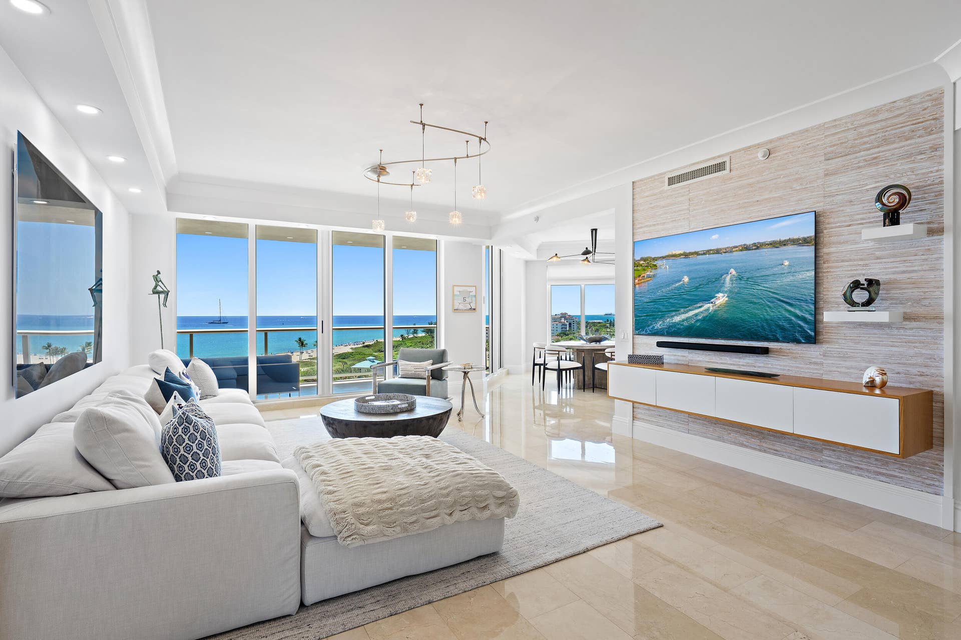 2700 N Ocean Drive, #801b, Singer Island, FL 33404 Great Room