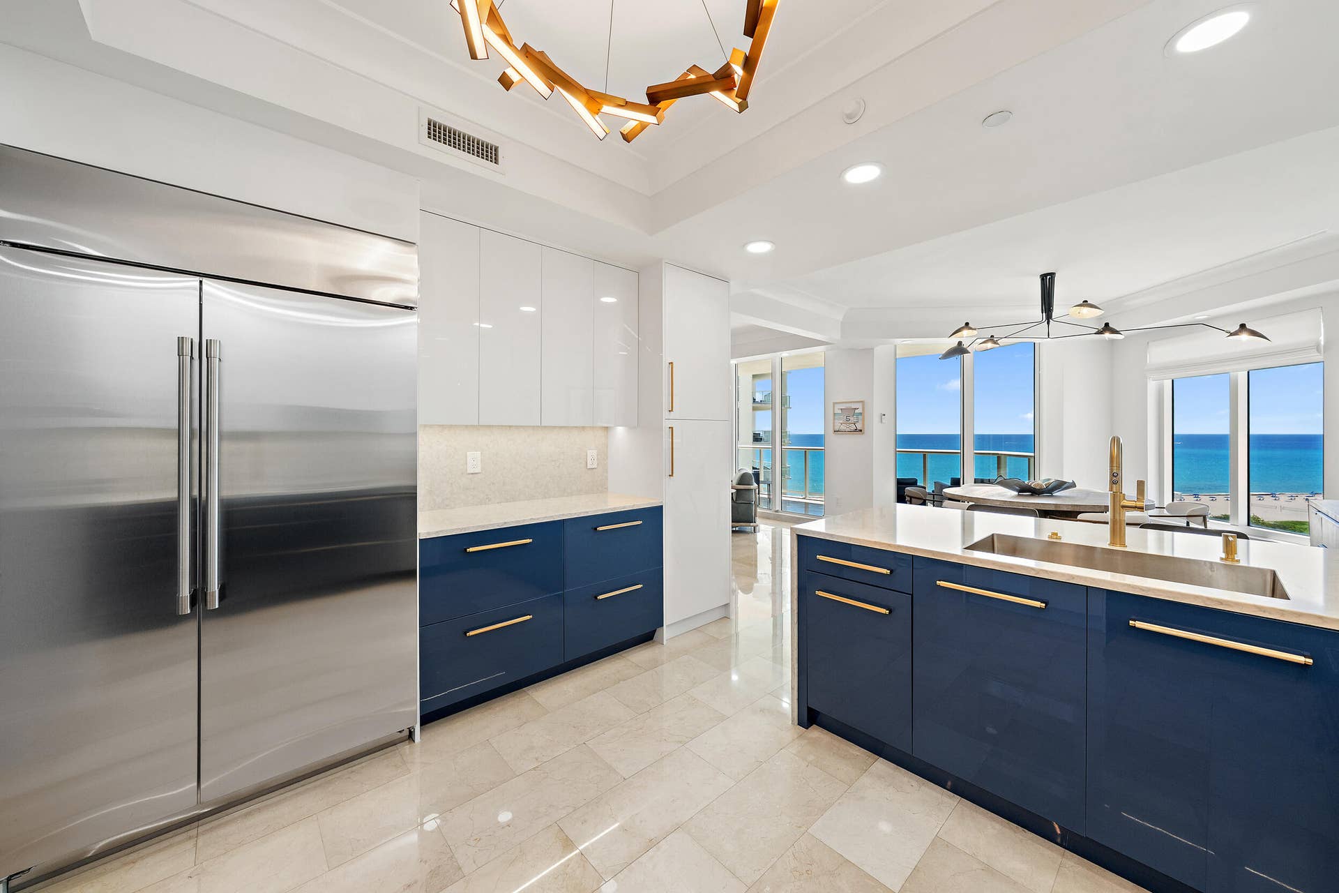 2700 N Ocean Drive, #801b, Singer Island, FL 33404 Kitchen