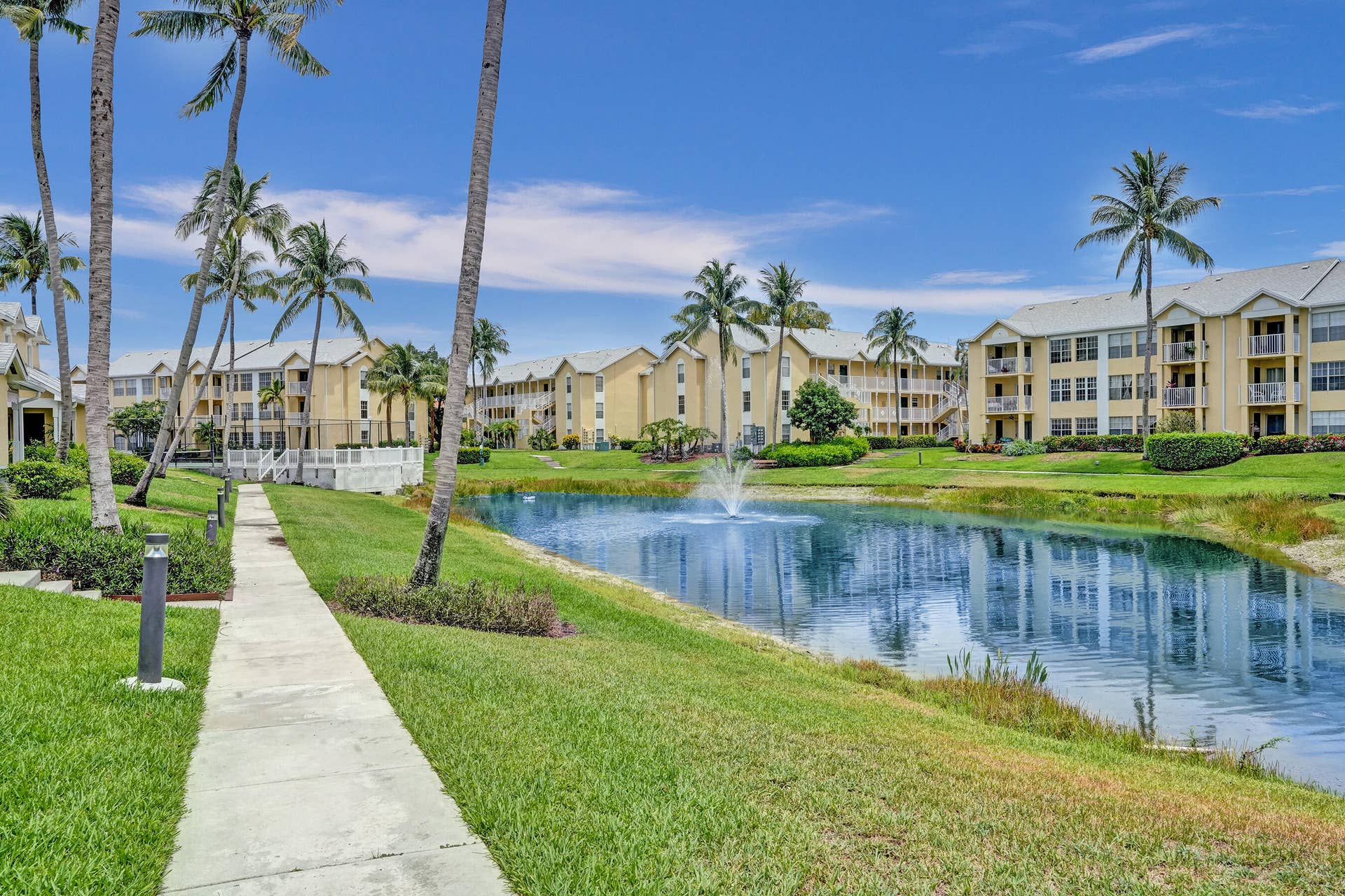 6284 La Costa Drive, #M, Boca Raton, FL 33433 DSC04151