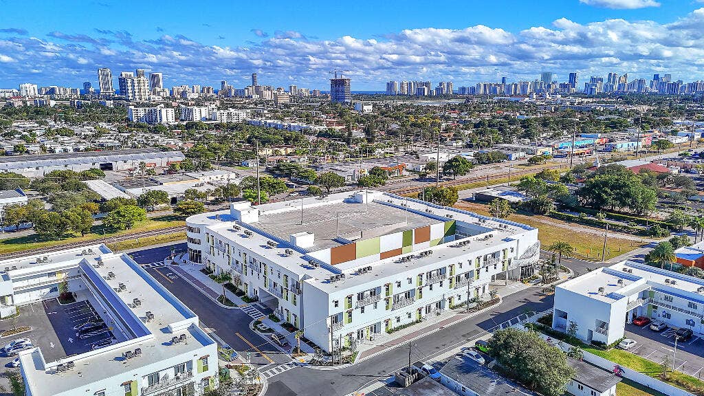 501 N Dixie Highway, #108A, Hallandale Beach, FL 33009 42612_13_image-196653_09.28.2026