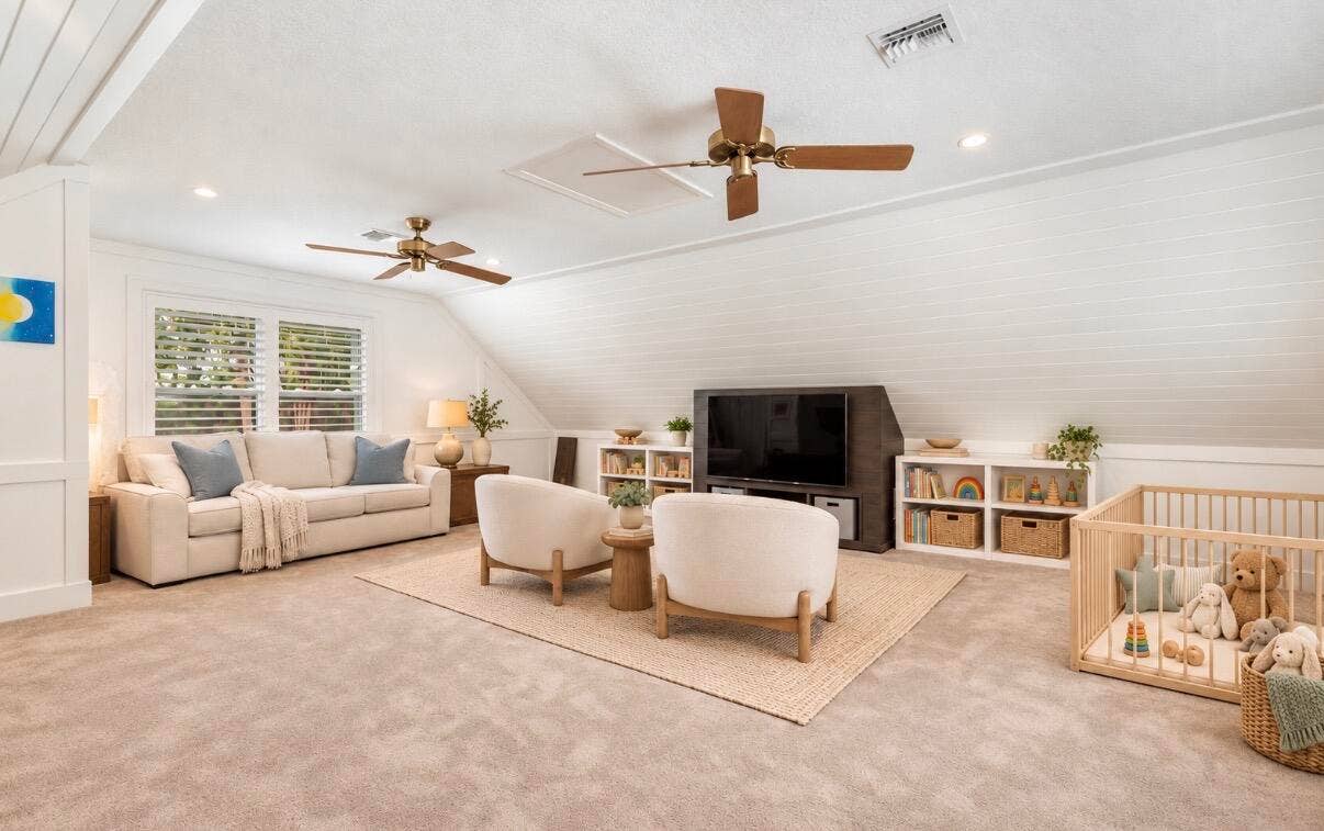 Trlwood rec room 2