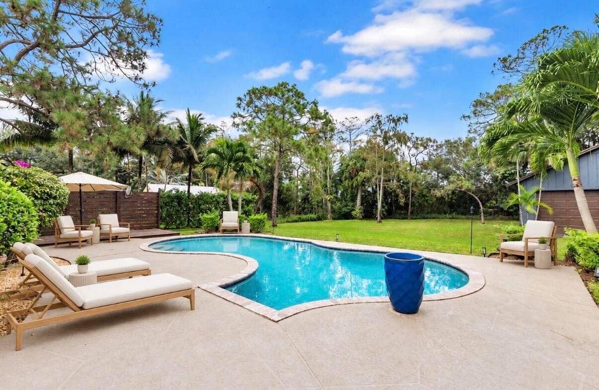 Trlwd Pool 2
