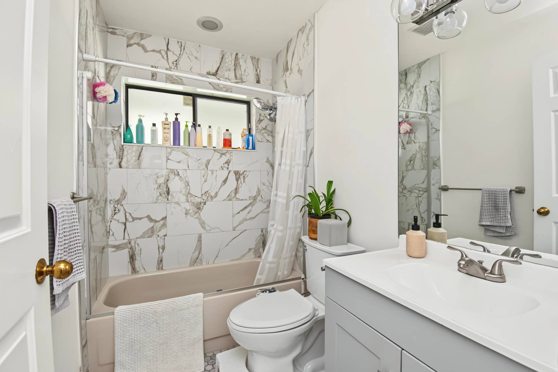 6708 SWEET MAPLE Lane, Boca Raton, FL 33433 CD3BE61B-9EDD-4DDD-A1F5-254AE67CE88F
