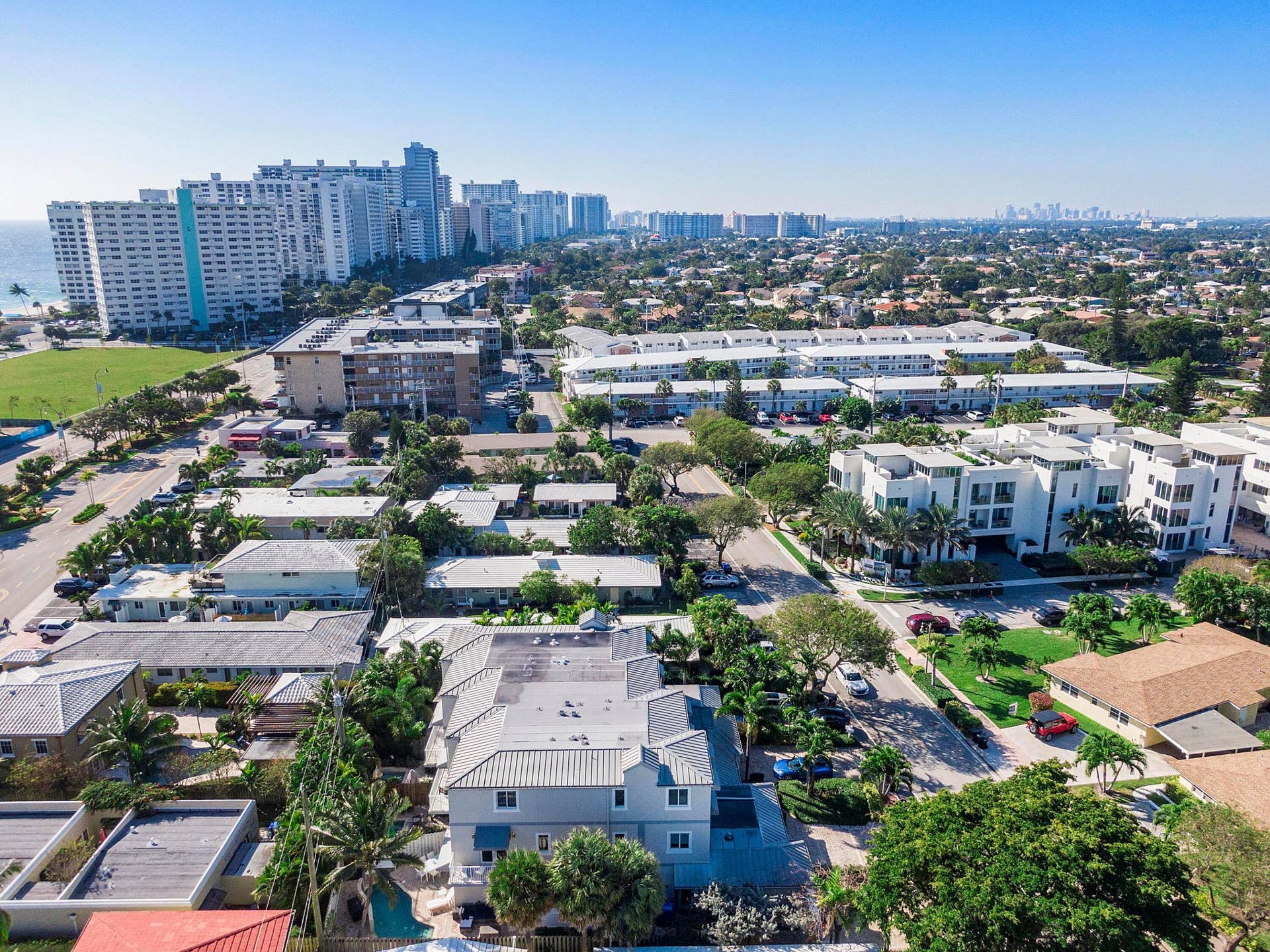 4218 Sea Grape Drive, Lauderdale By The Sea, FL 33308 4218 Sea Grape Dr_36