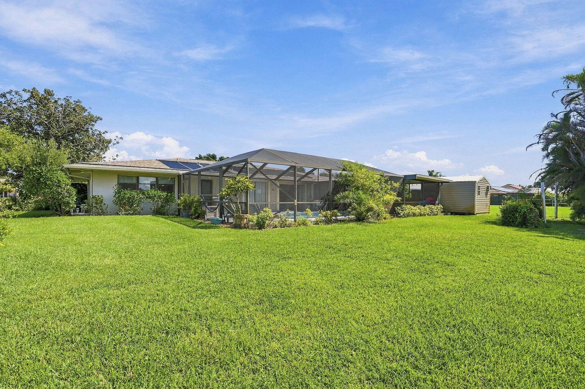 1981 SE Erwin Road E, Port St Lucie, FL 34952 1-web-or-mls-29_back