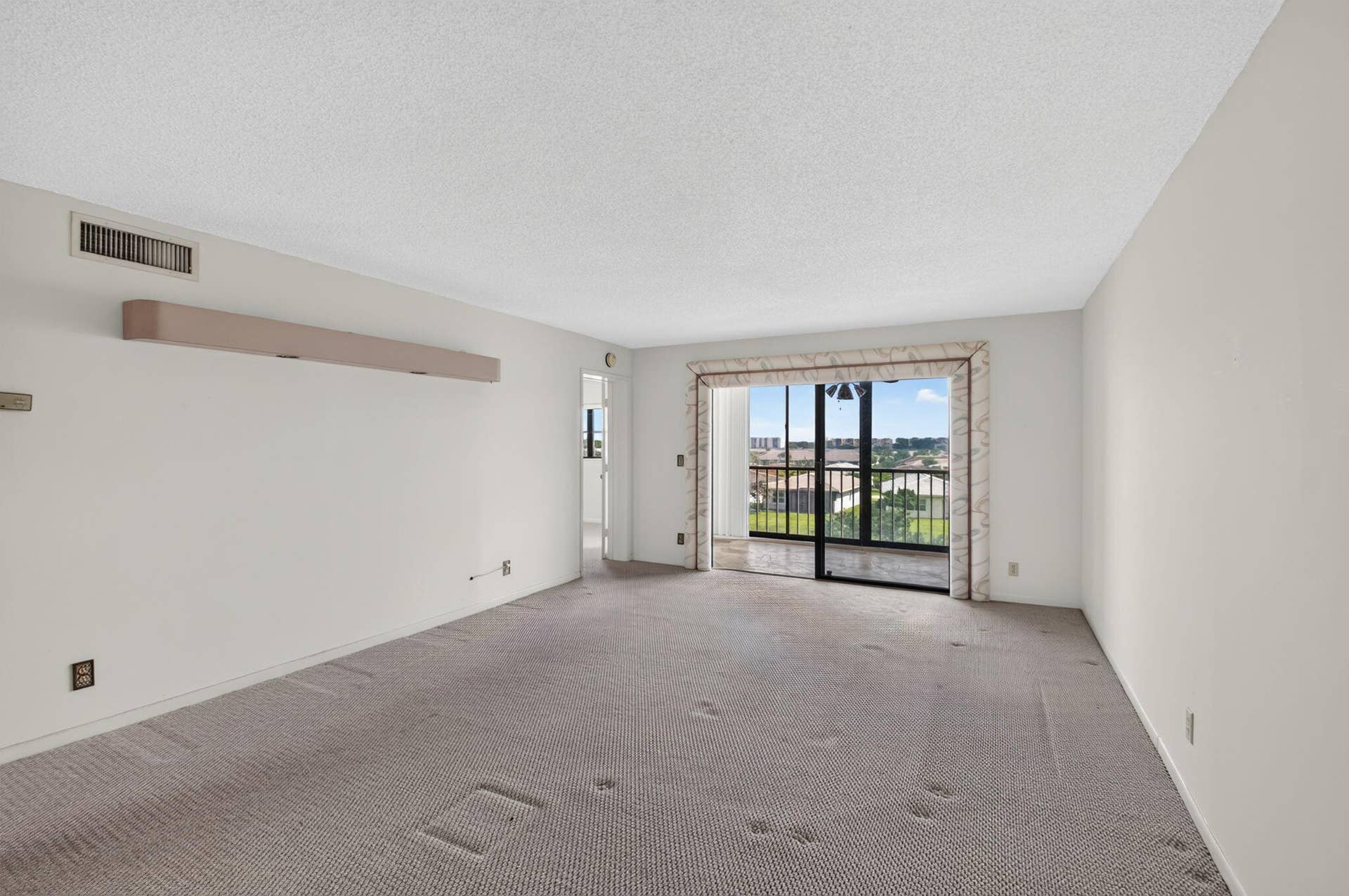 7260 KINGHURST Drive, #404, Delray Beach, FL 33446 10-web-or-mls-DSC_9080