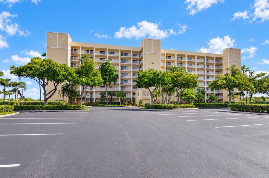 Property photo for 7260 KINGHURST Drive, #404, Delray Beach, FL