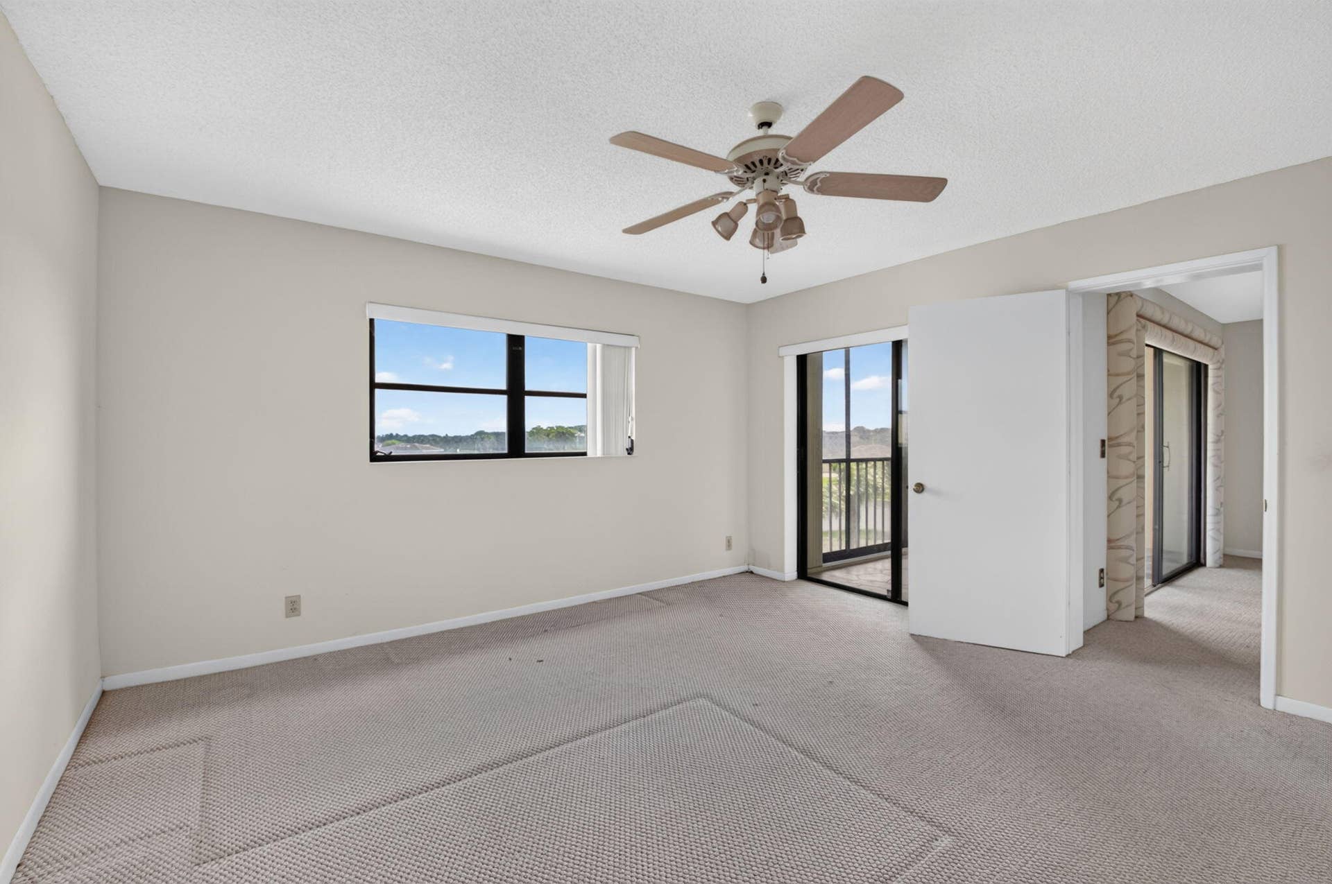 7260 KINGHURST Drive, #404, Delray Beach, FL 33446 19-web-or-mls-DSC_9124