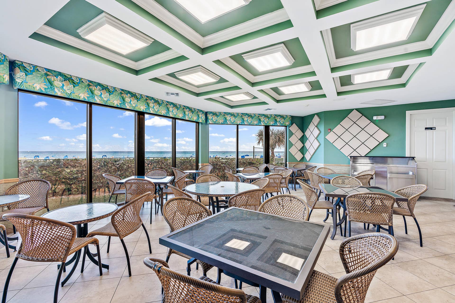 Oceanfront Cafe