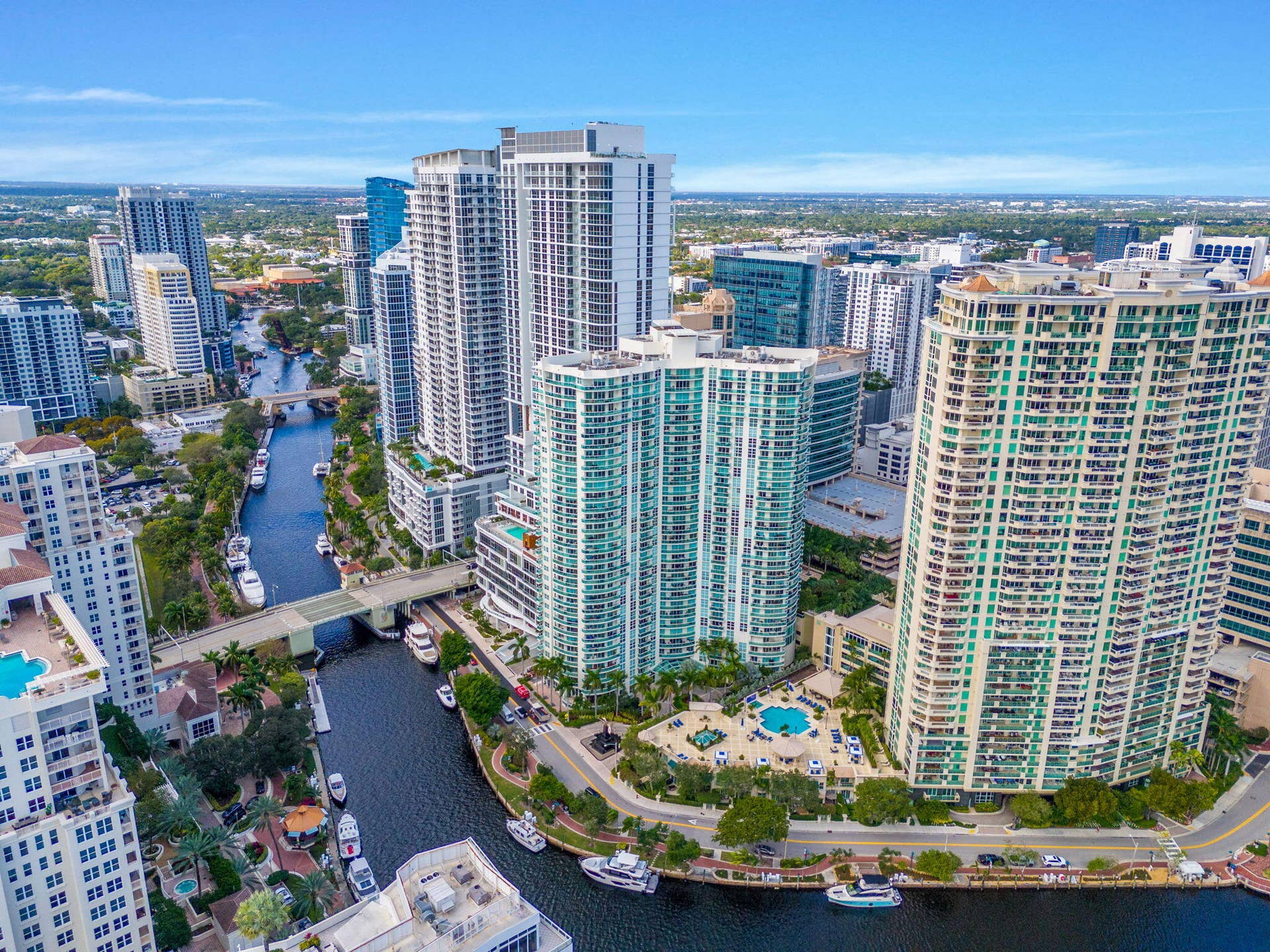 347 N NEW RIVER Drive E, #606, Fort Lauderdale, FL 33301 24-web-or-mls-DJI_20251216135033_0417_D