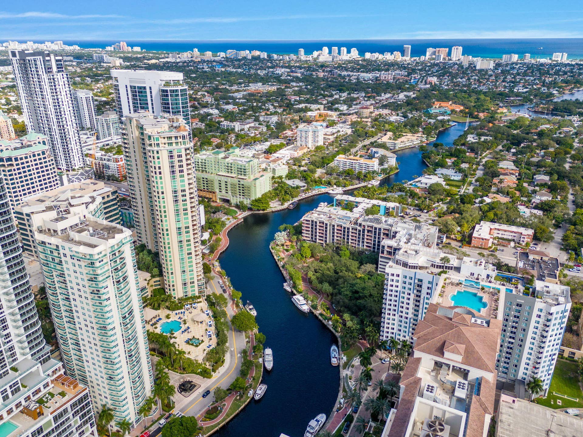 347 N NEW RIVER Drive E, #606, Fort Lauderdale, FL 33301 28-web-or-mls-DJI_20251216135150_0419_D