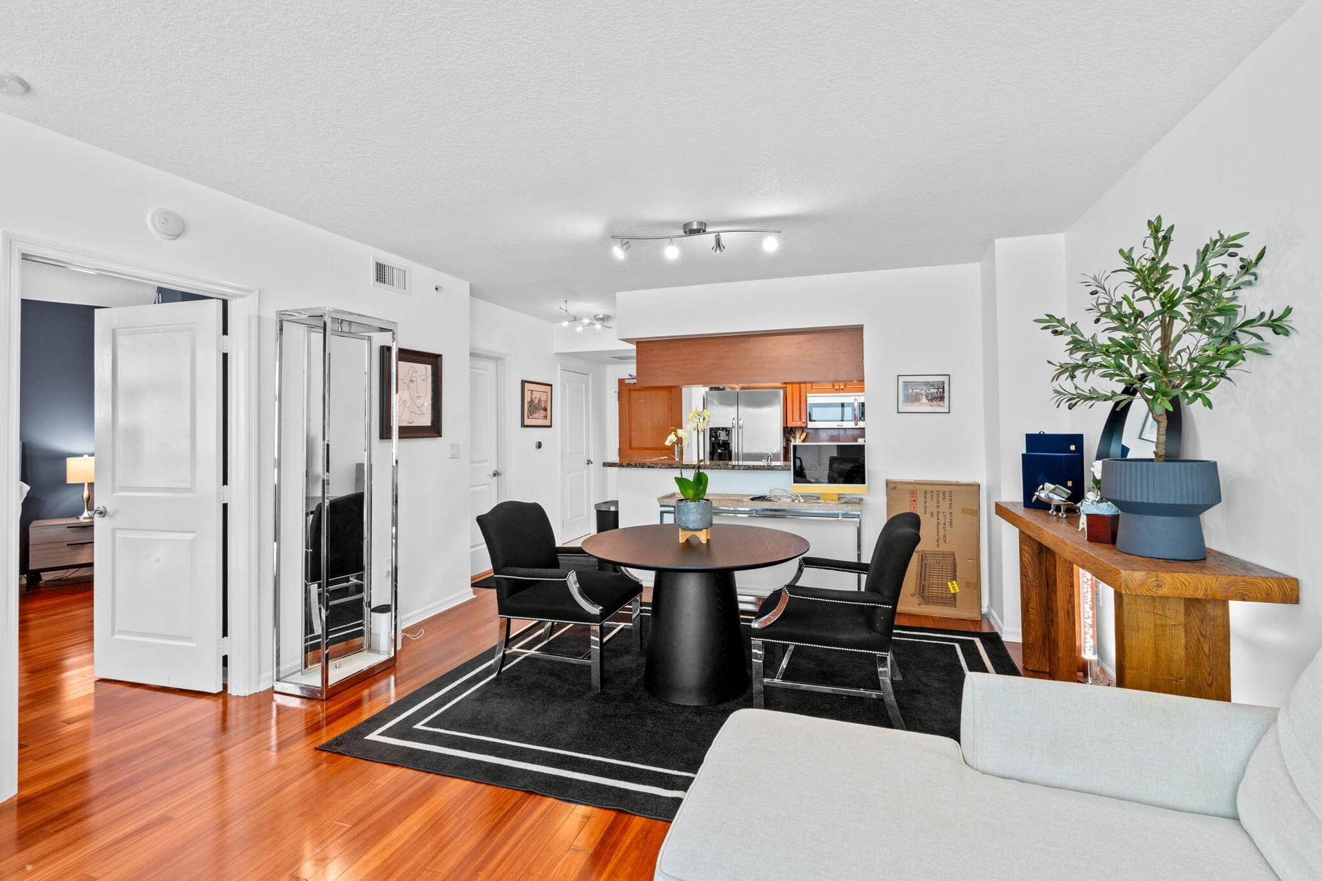 347 N NEW RIVER Drive E, #606, Fort Lauderdale, FL 33301 8-web-or-mls-A7402310