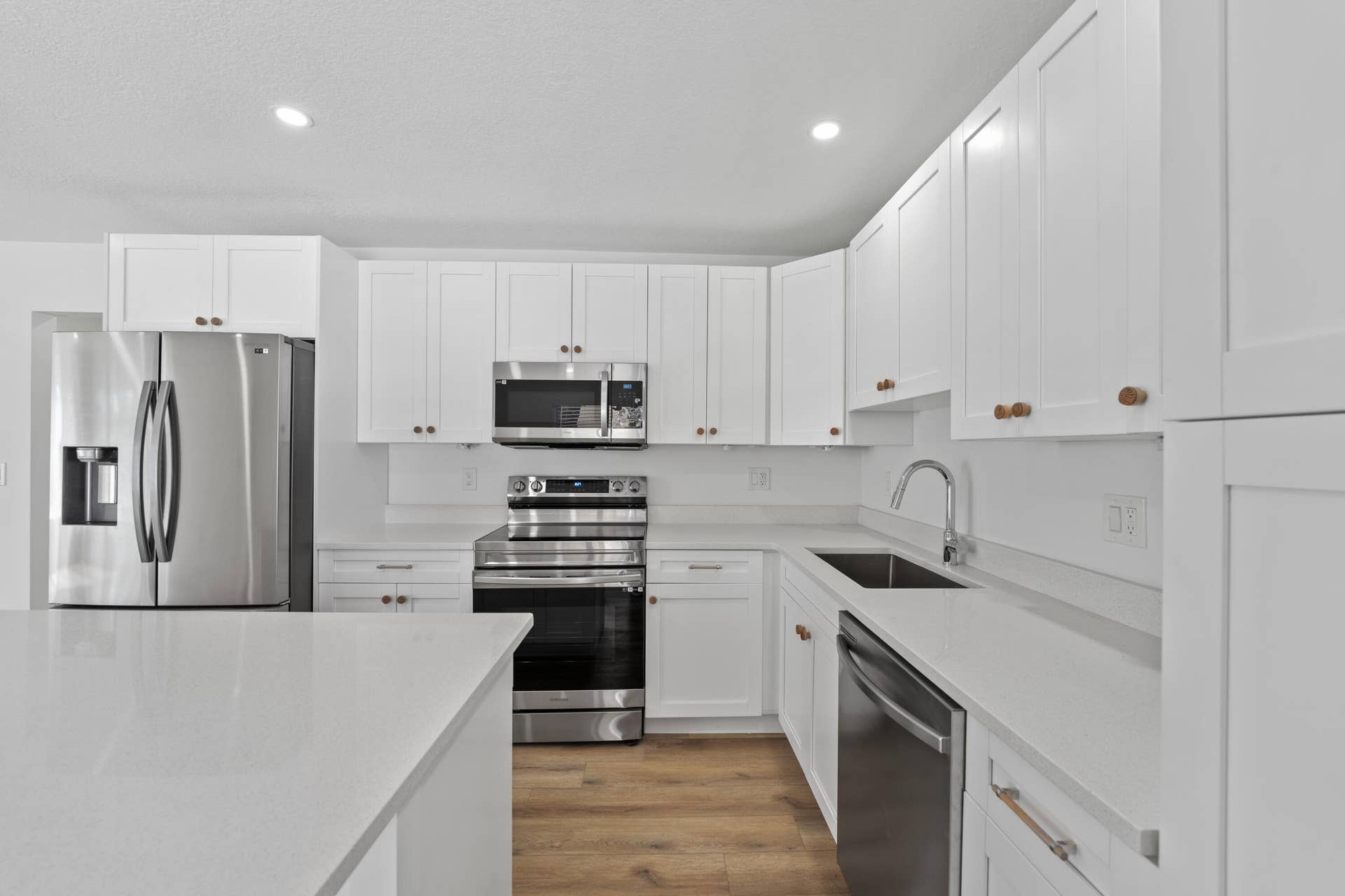1279 Beach Road, #2, Riviera Beach, FL 33404 09-DSC02183