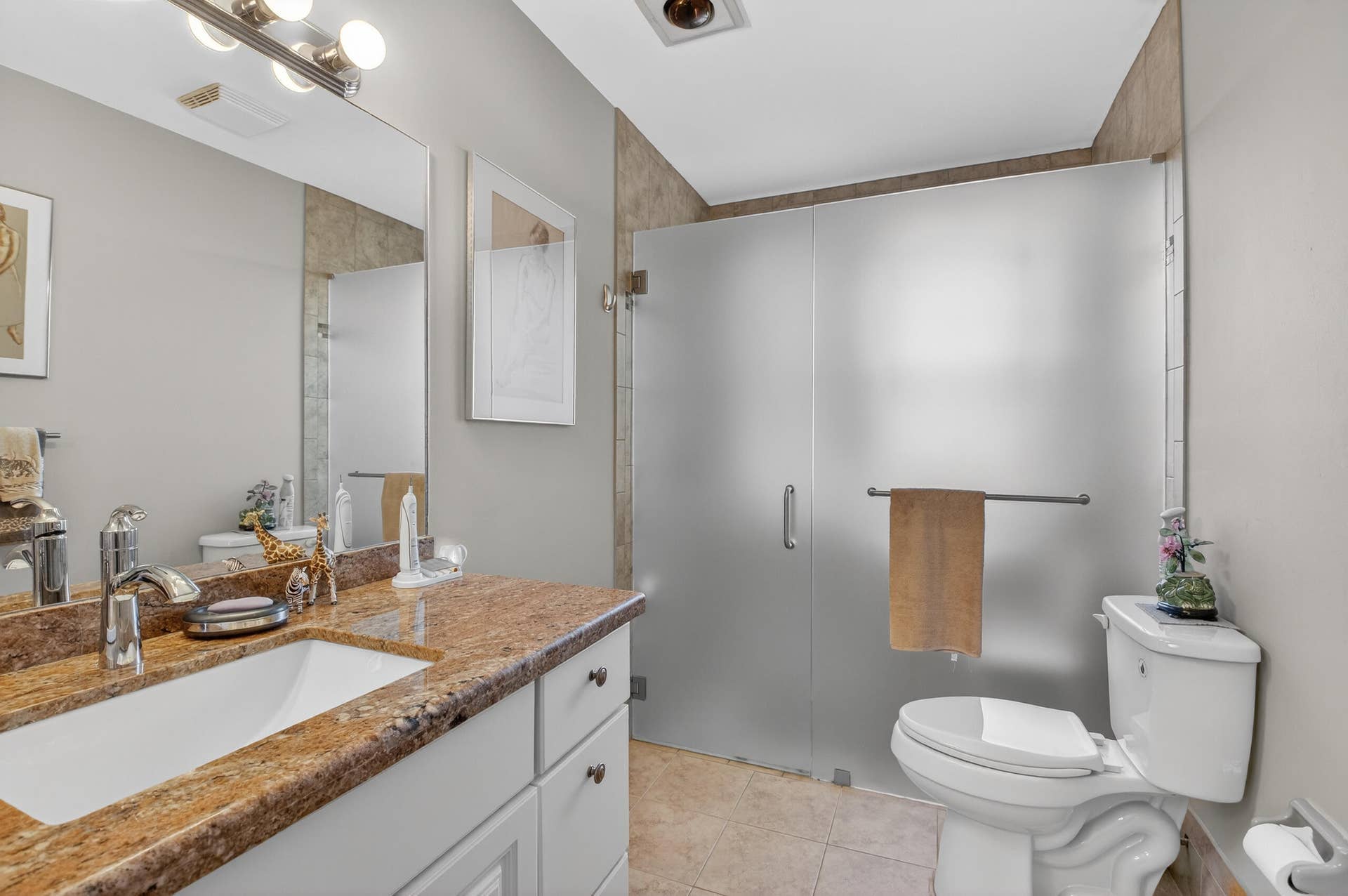 PRIMARY BATHROOM