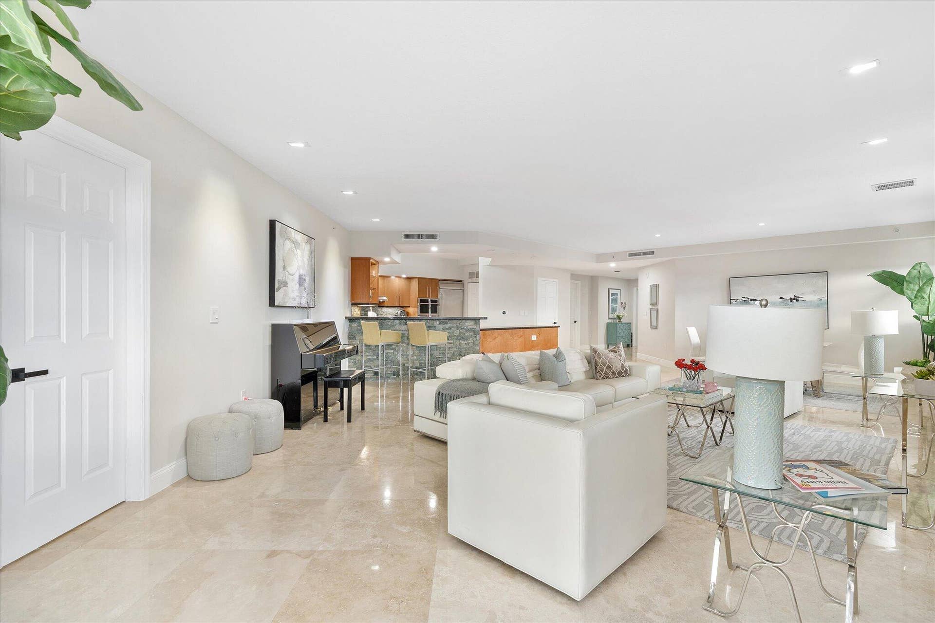 17-615 Bayshore Dr 603_017