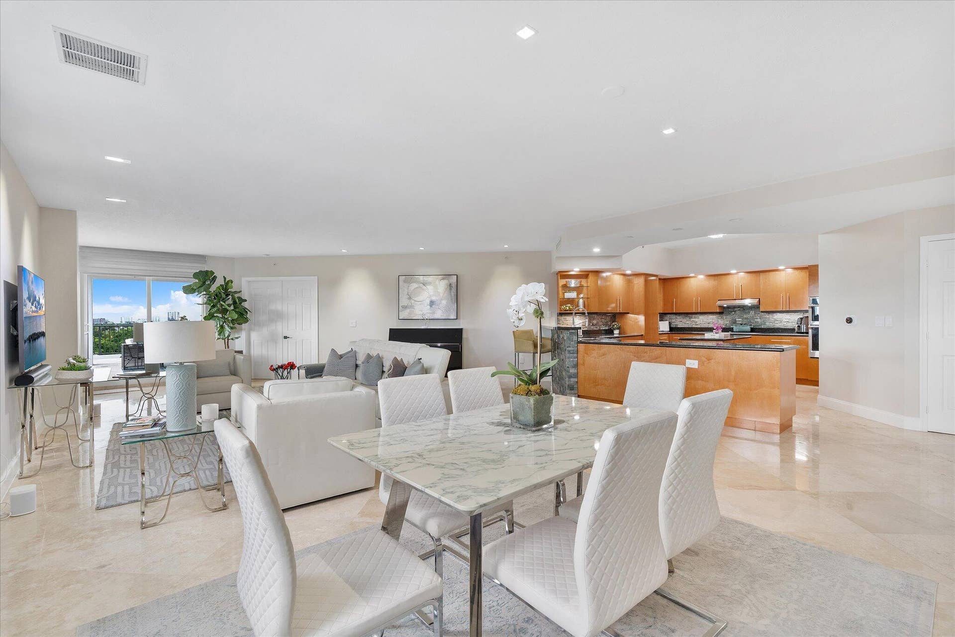 14-615 Bayshore Dr 603_014