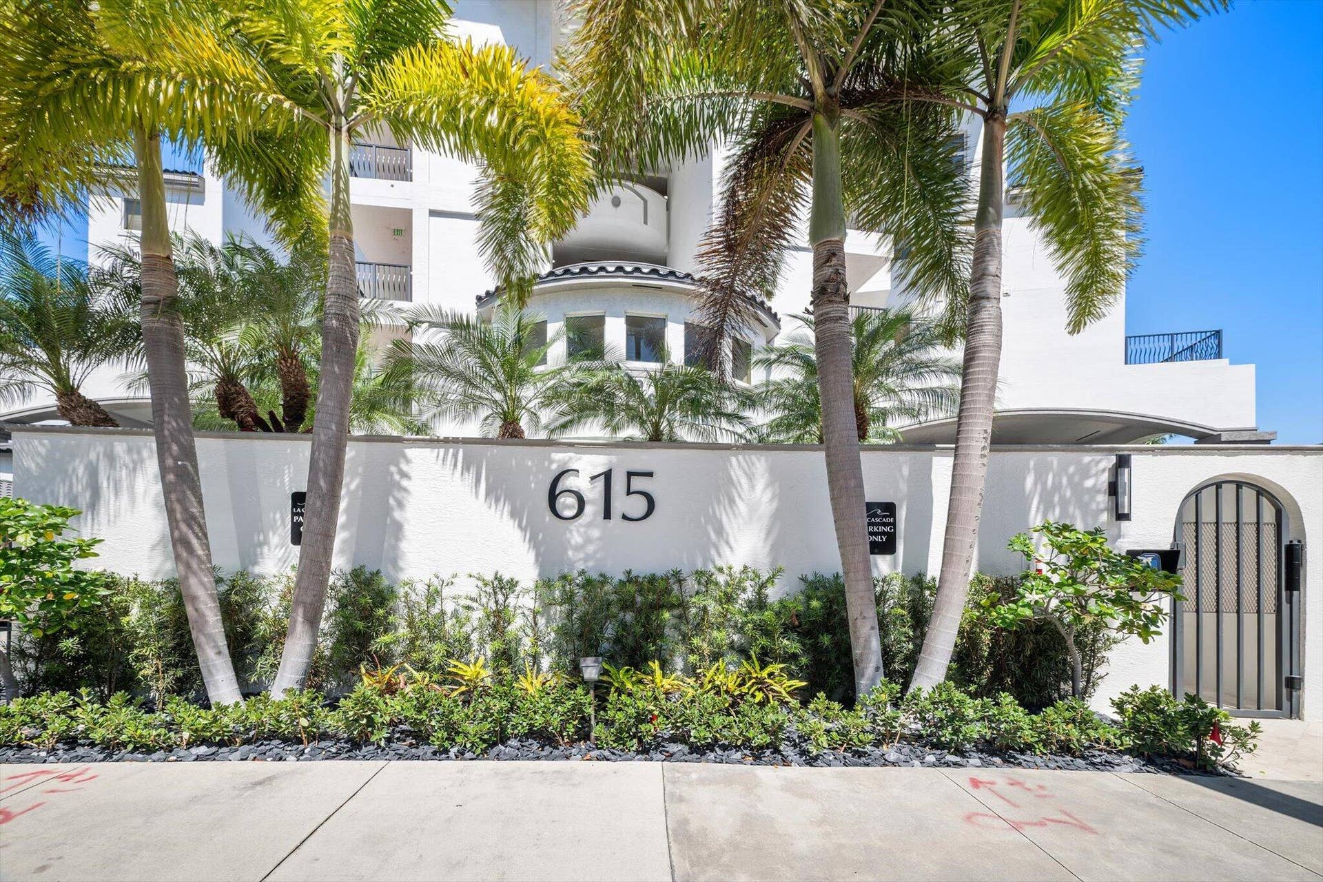 02-615 Bayshore Dr 603_002