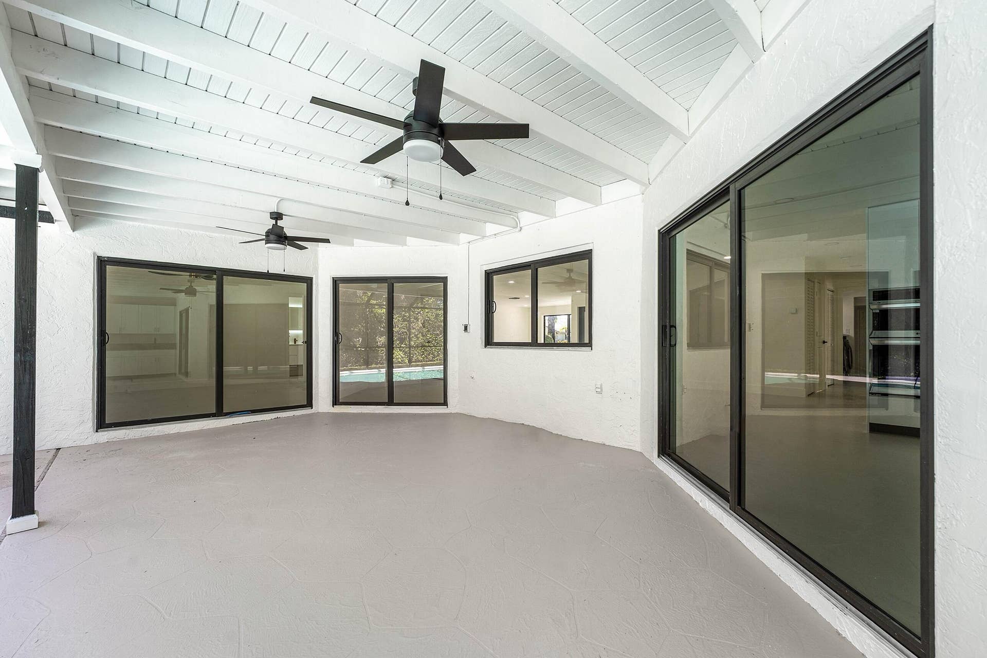 10264 Crosswind Road, Boca Raton, FL 33498 Covered outdoor