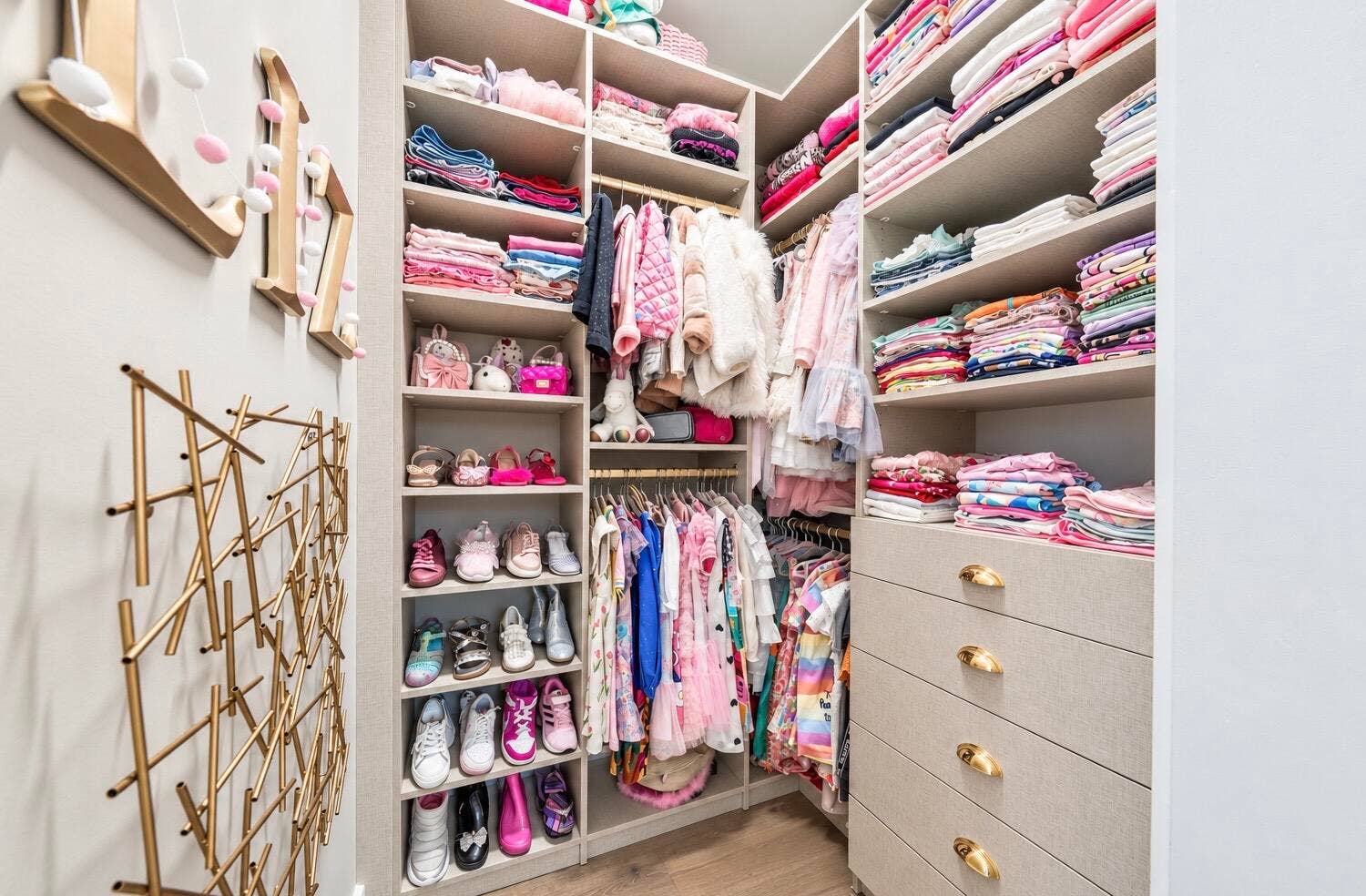 17119 Aquavera Way, Boca Raton, FL 33496 Bedroom 3 Walk-in Closet