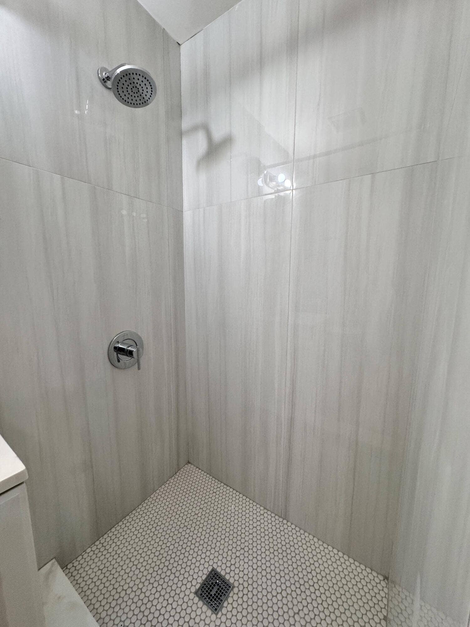 16 NE 9th Avenue, Deerfield Beach, FL 33441 Master Bathroom