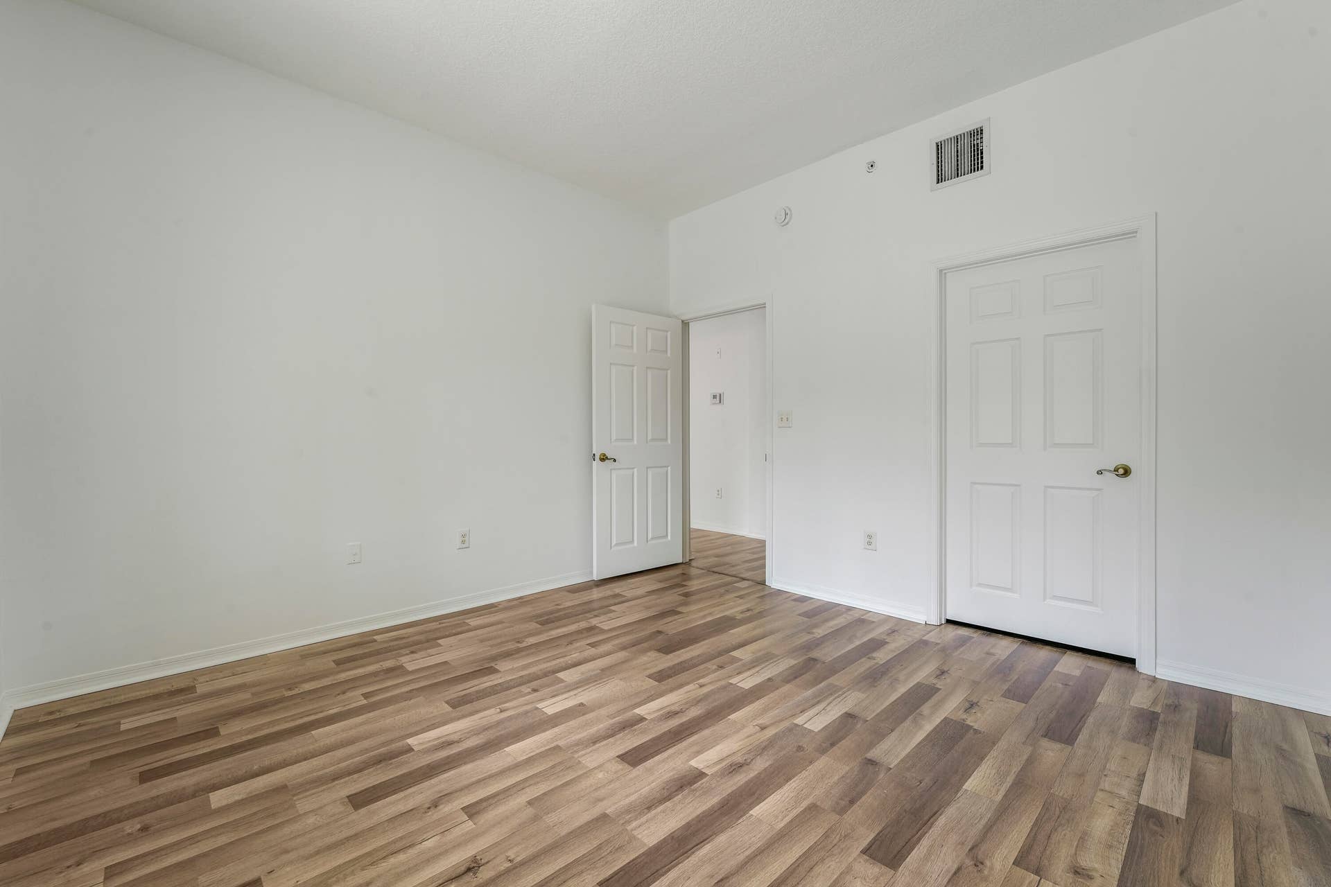 1200 TOWN CENTER Drive, #215, Jupiter, Jupiter, FL 33458 House-13