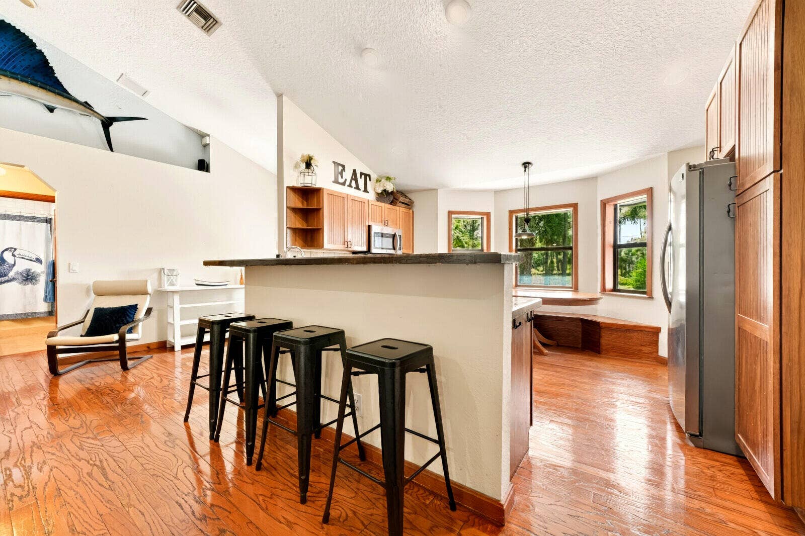 Breakfast Bar