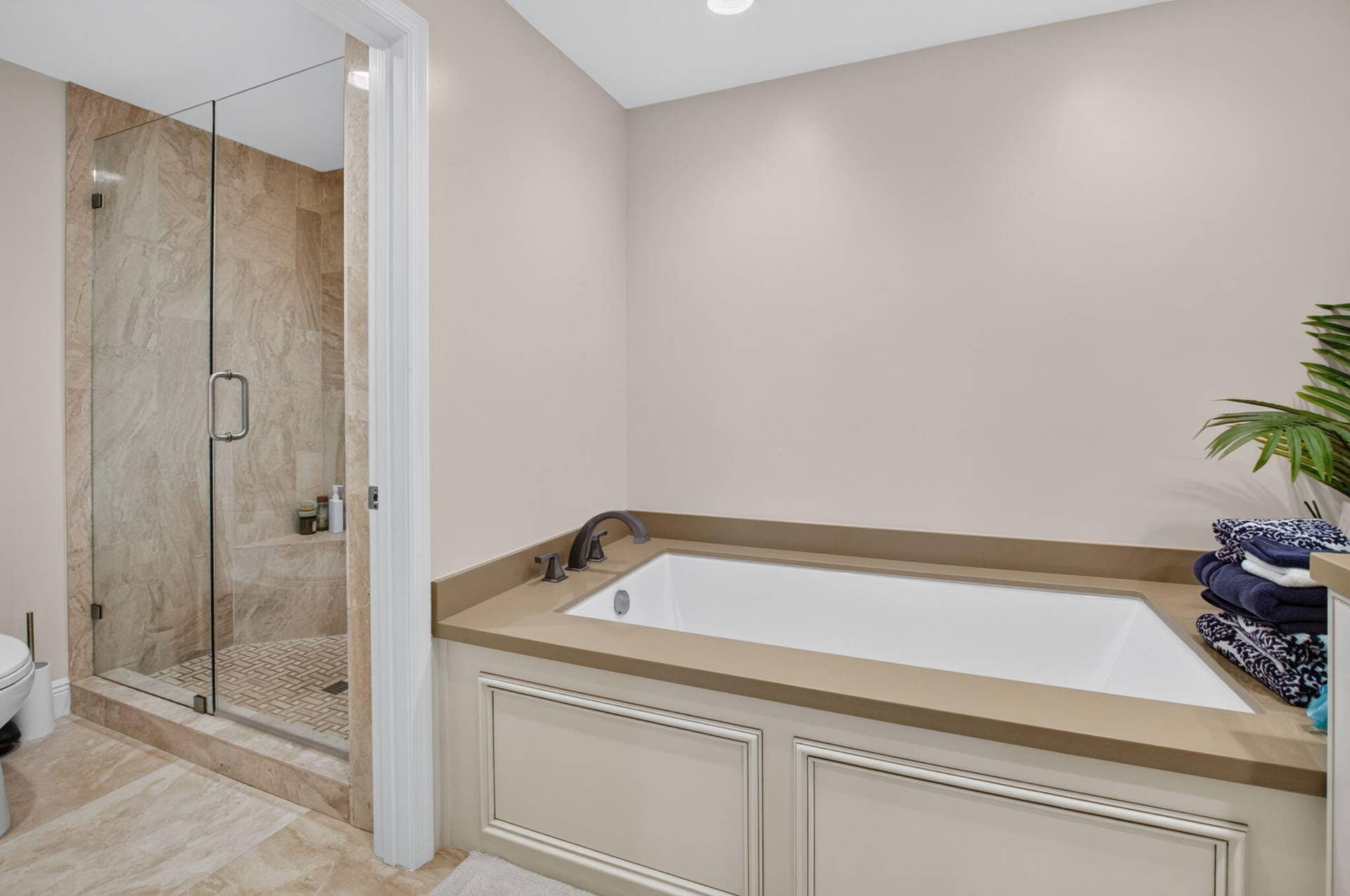 17047 Boca Club Boulevard, #126A, Boca Raton, FL 33487 50-web-or-mls-DSC_4224