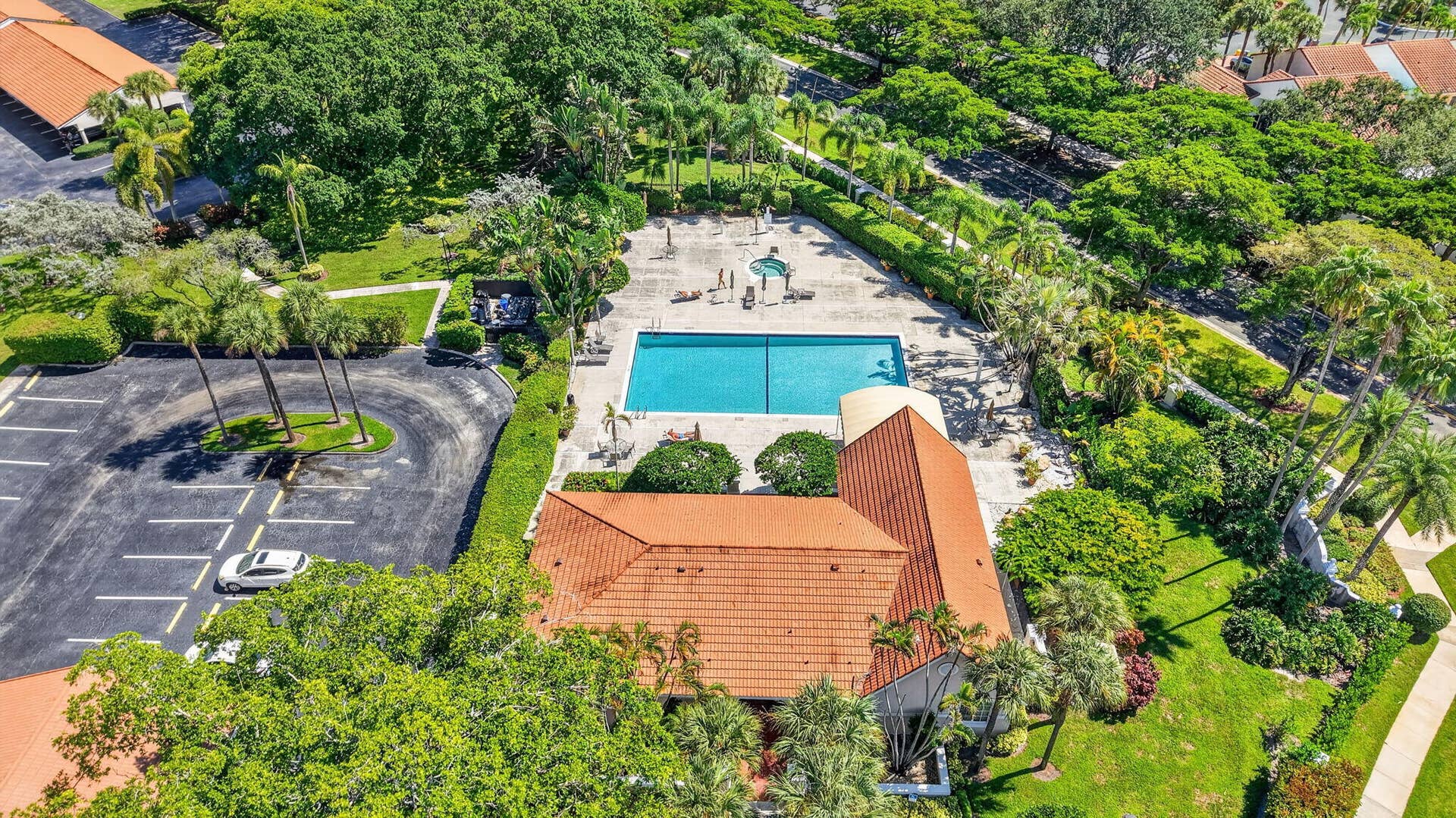 17047 Boca Club Boulevard, #126A, Boca Raton, FL 33487 75-web-or-mls-DJI_20261006134538_0261_D